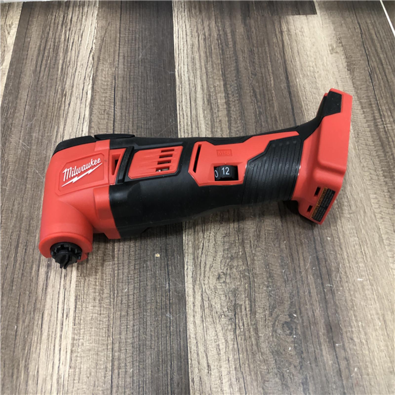 AS-IS Milwaukee  18V Lithium-Ion Cordless Oscillating Multi-Tool (Tool-Only)