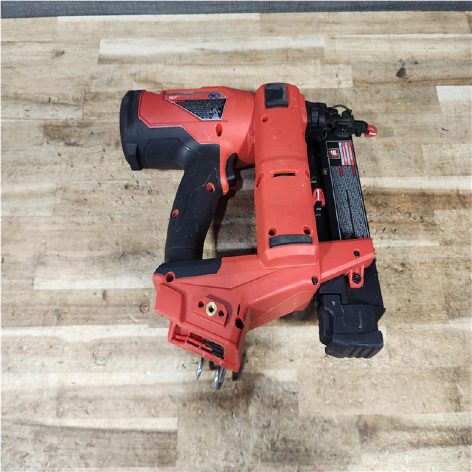 HOUSTON LOCATION - AS - IS Milwaukee FUEL 18-Volt Lithium-Ion Brushless Cordless Gen II 18-Gauge Brad Nailer (Tool-Only)