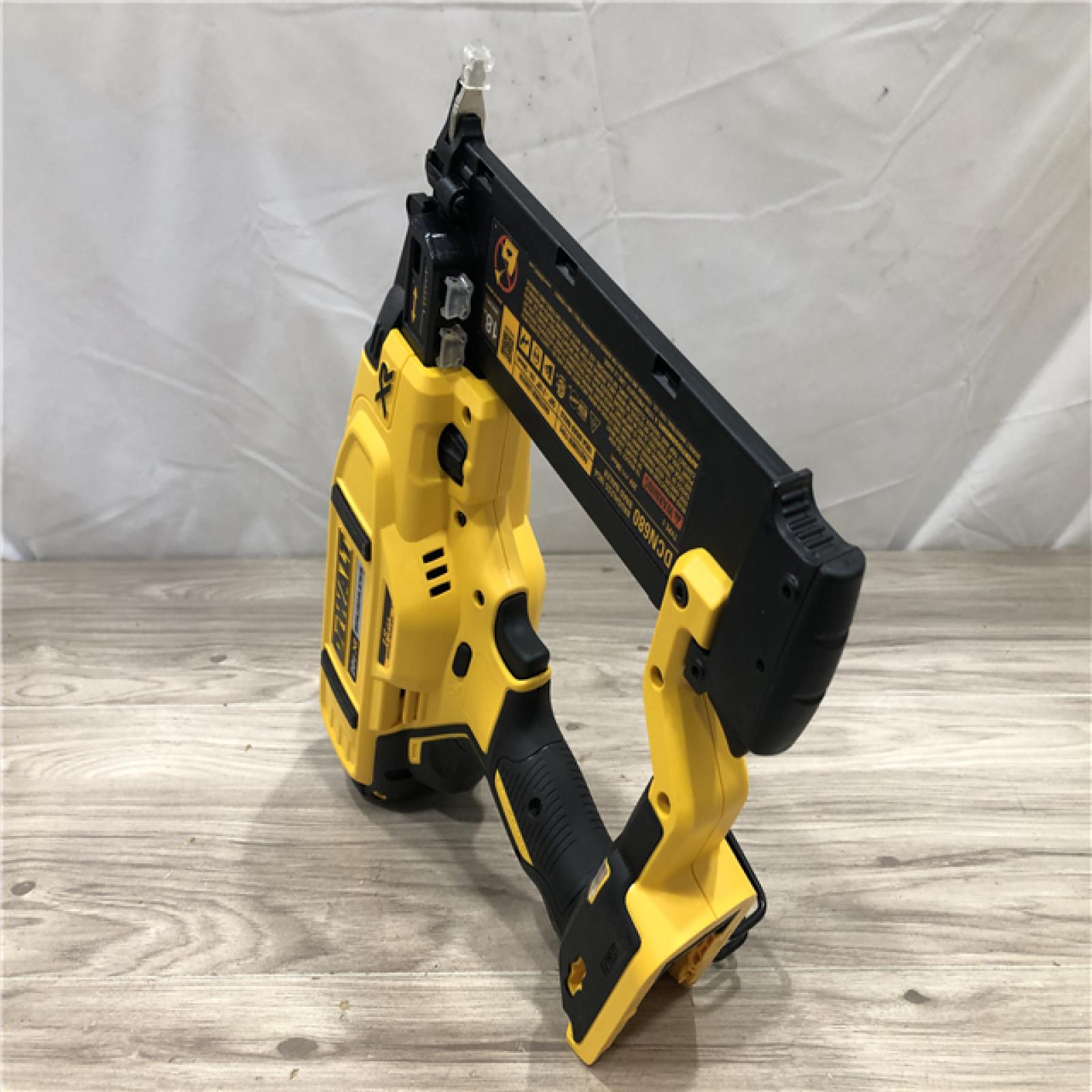 AS-IS DEWALT 20V MAX XR Lithium-Ion Electric Cordless 18-Gauge Brad Nailer (Tool Only)