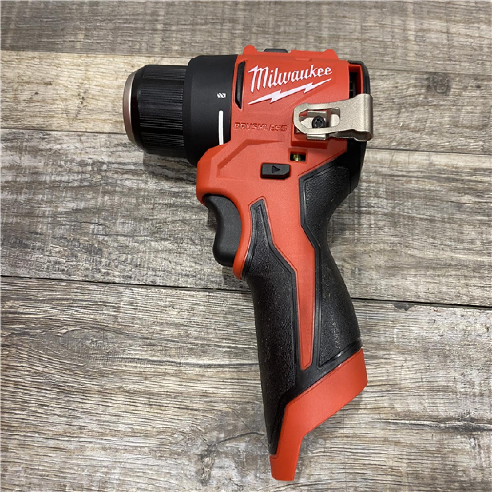 AS-IS Milwaukee 12-Volt Lithium-Ion Brushless Cordless Subcompact Brushless Drill Driver Kit