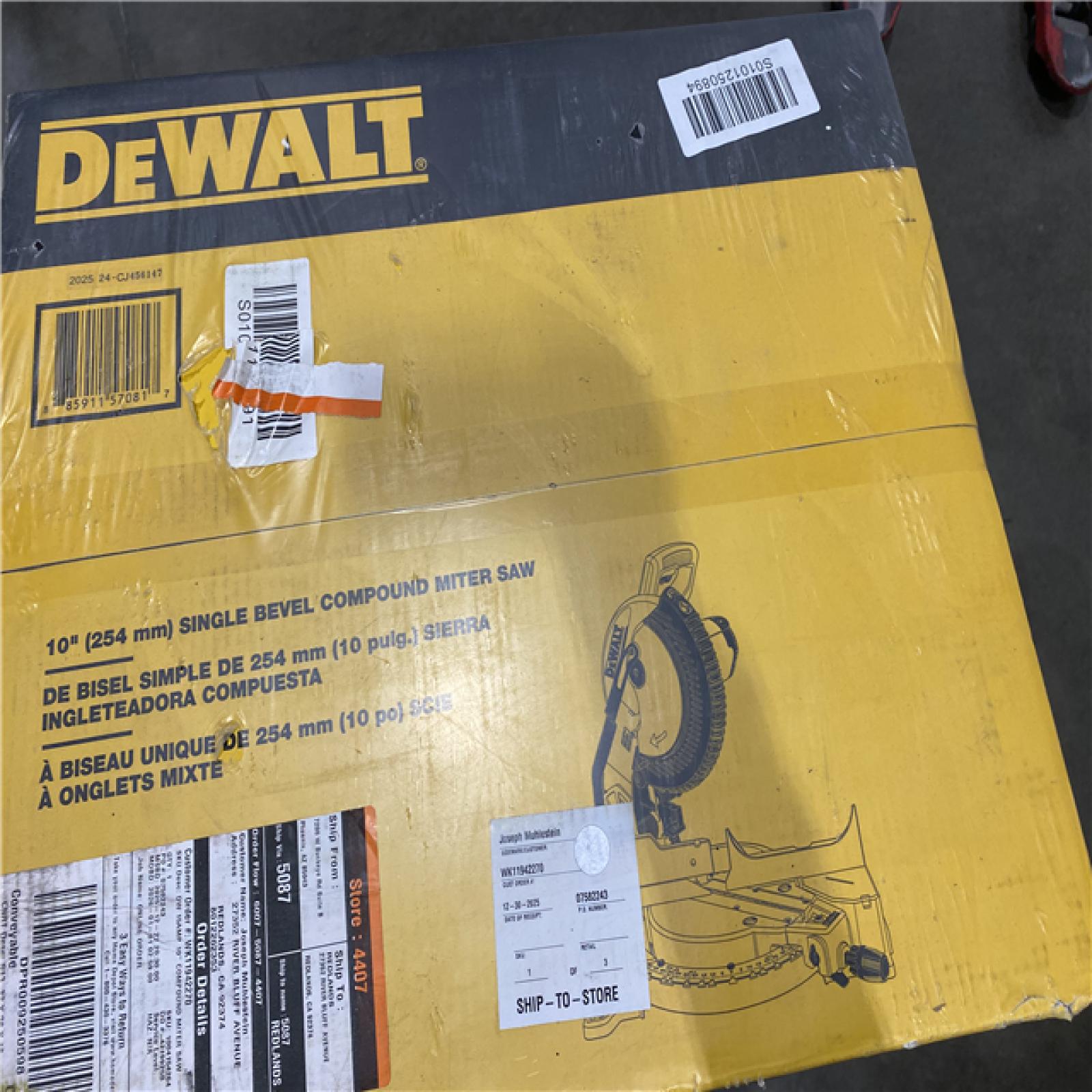 NEW- DEWALT 15 Amp Corded 10 in. Compound Single Bevel Miter Saw