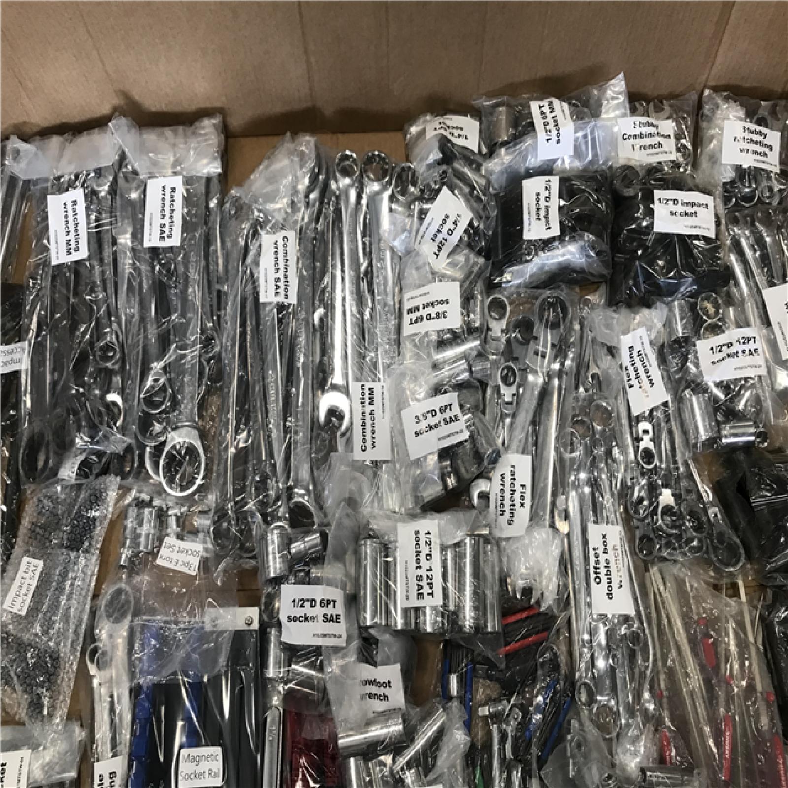 California NEW Husky Master Mechanics Tool Set 1025 Pcs