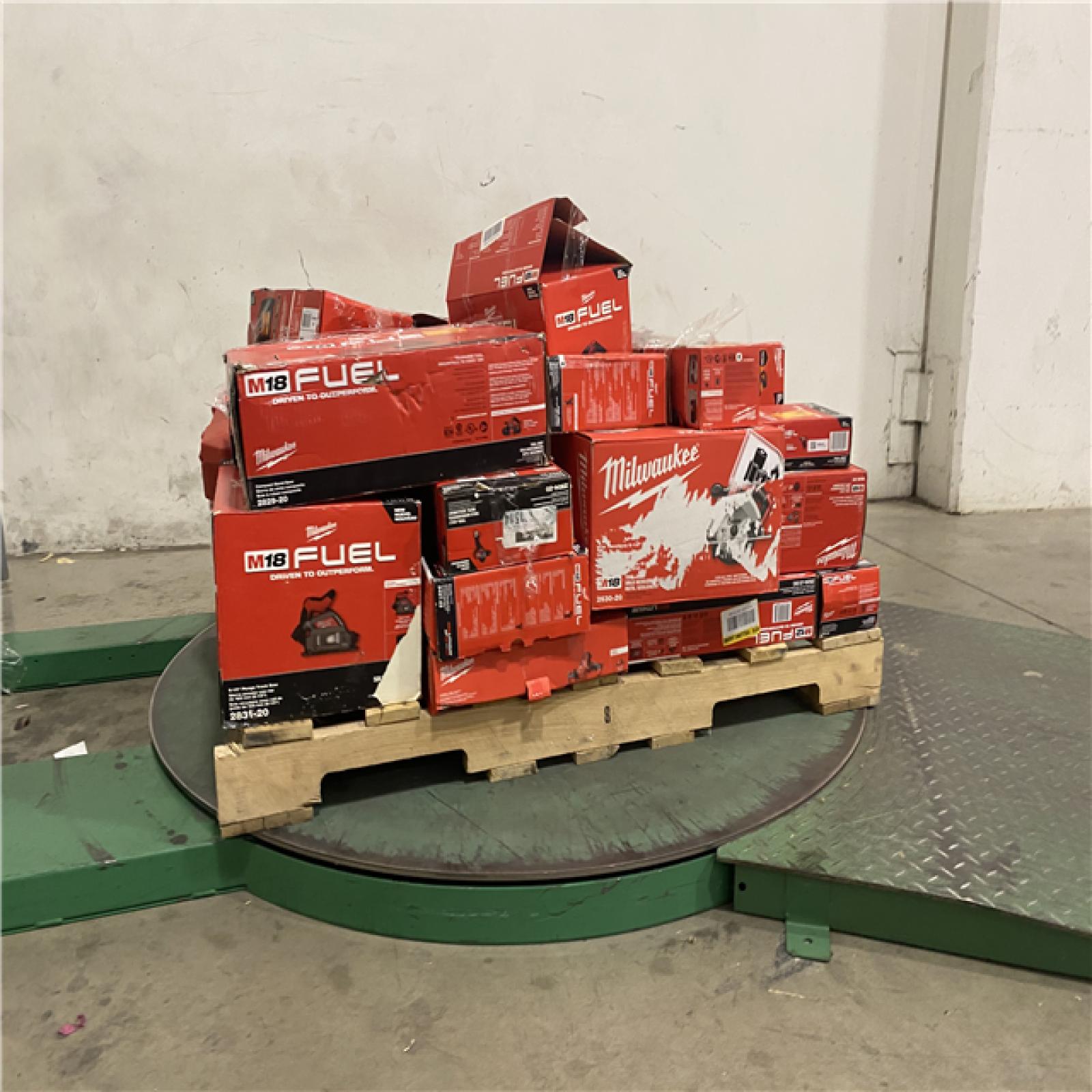 Dallas Location - As-Is MILWAUKEE Tool Pallet