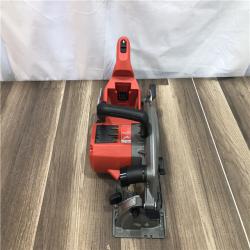 AS-IS Milwaukee  FUEL 18V Lithium-Ion Cordless 7-1/4 in. Rear Handle Circular Saw Kit