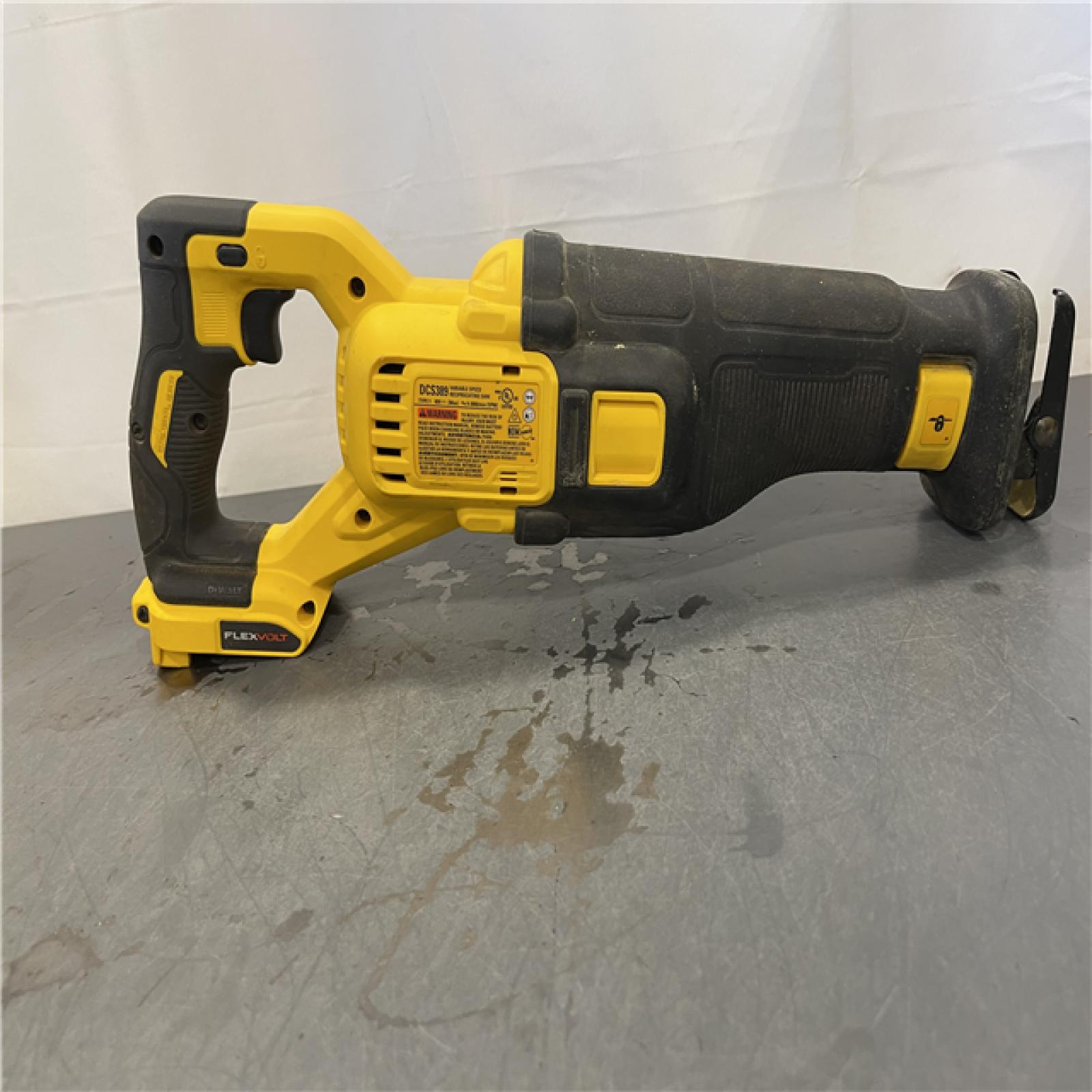 AS-IS - DeWalt FLEXVOLT 60V MAX Cordless Brushless Reciprocating Saw