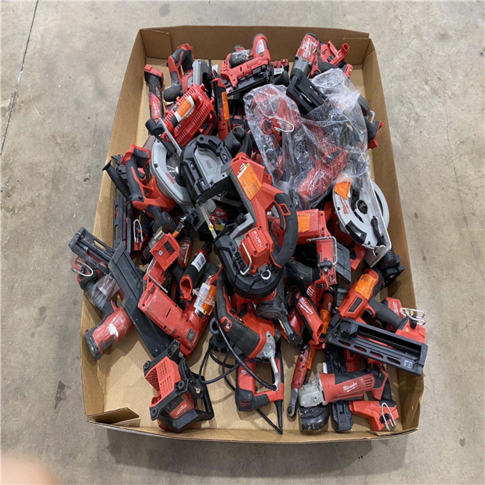 Houston Location AS IS - Tool Pallet