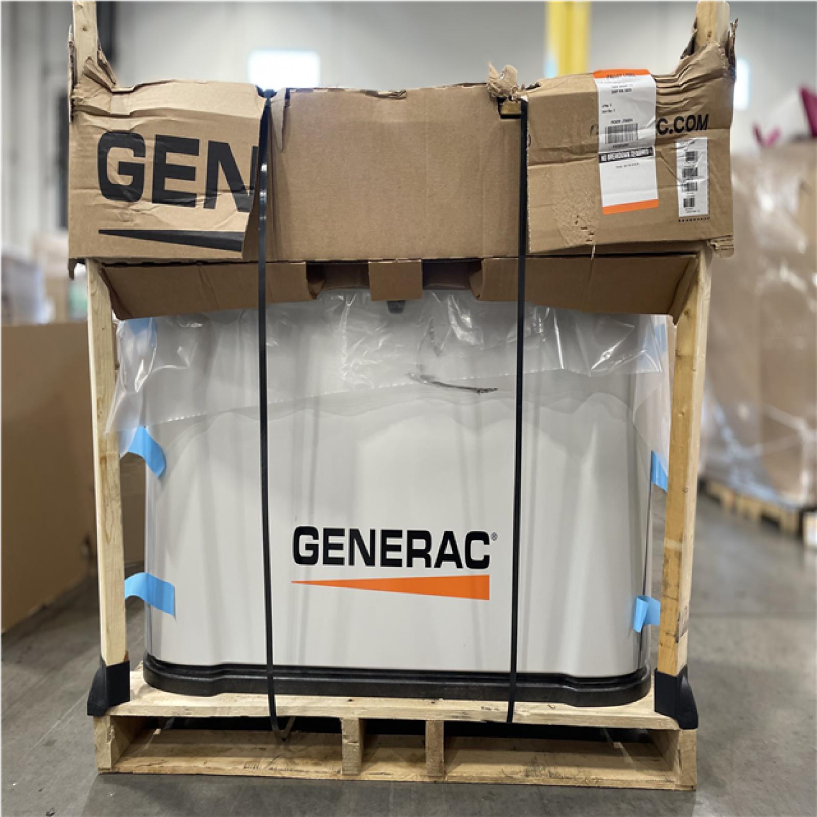 DALLAS LOCATION- AS-IS GENERAC 22kW Air-Cooled Auto Start Natural Gas or Propane Whole House Generator and 200 Amp Transfer Switch