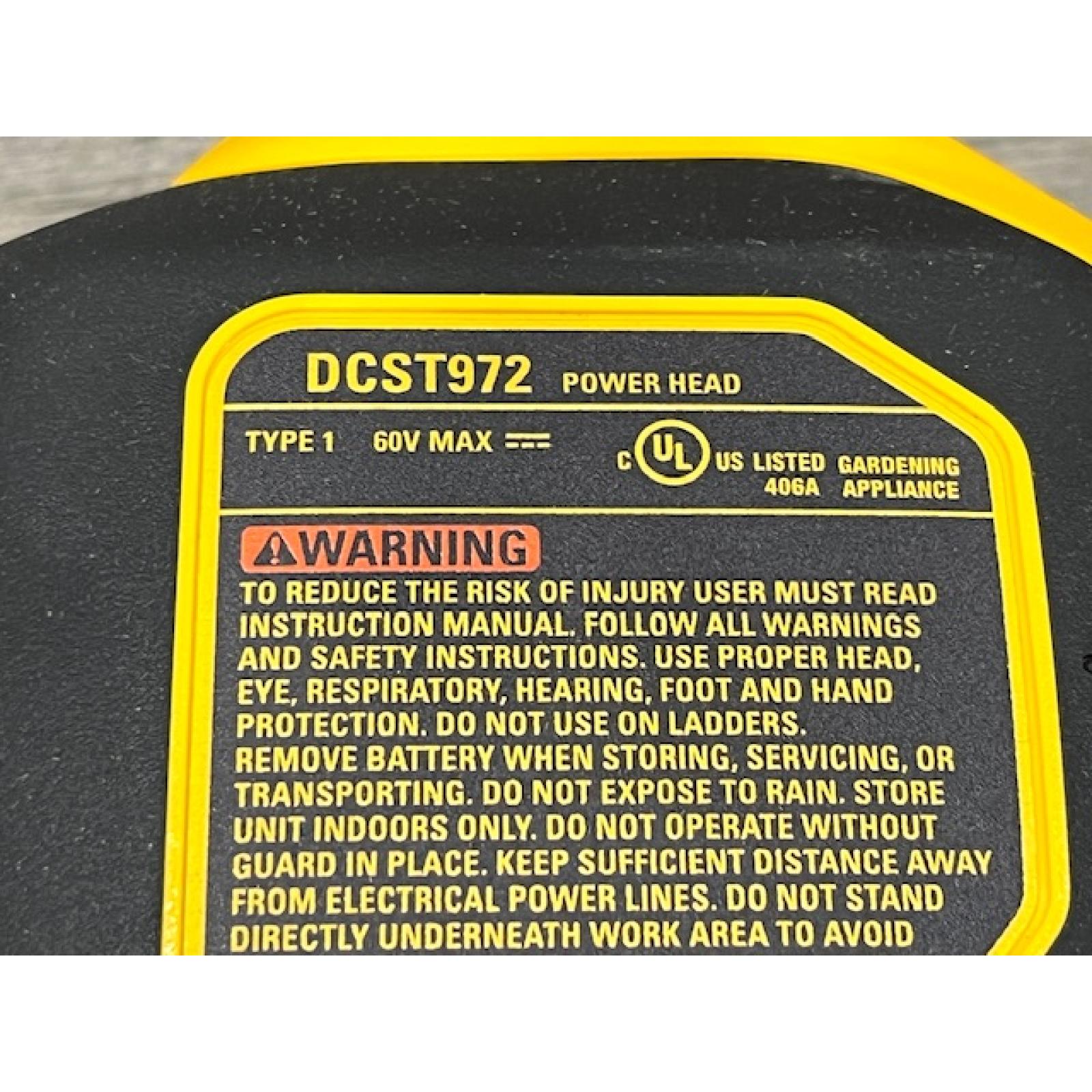 AS-IS DEWALT FLEXVOLT 60V MAX 7.5 in. Cordless Battery Powered Attachment Capable Edger Kit