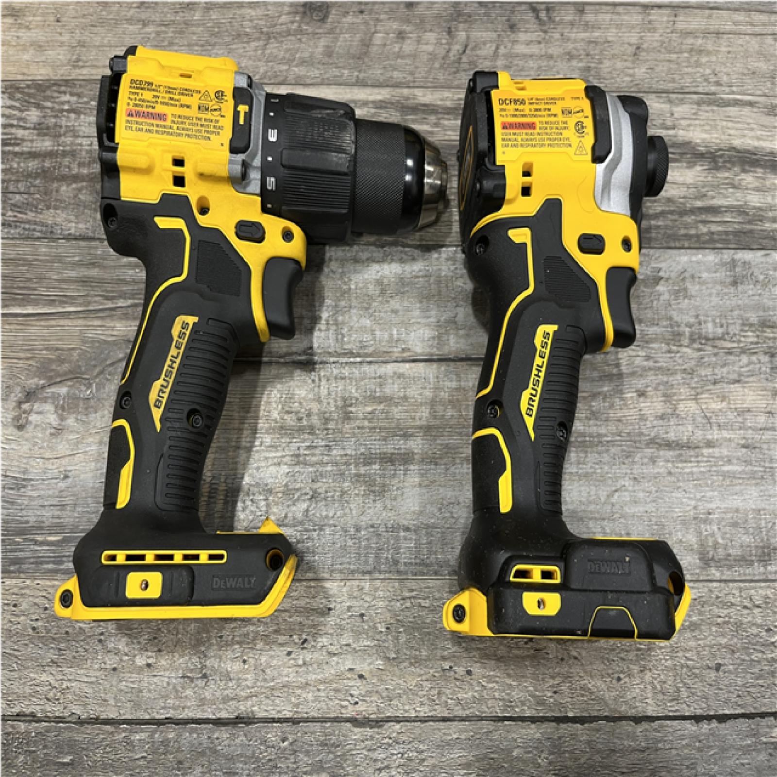 AS-IS DEWALT ATOMIC 20V MAX Lithium-Ion Cordless 2-Tool Combo Kit