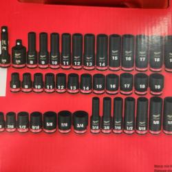Phoenix NEW Milwaukee SHOCKWAVE 3/8 in. Drive SAE and Metric 6 Point Impact Socket Set (43-Piece) (SEALED)
