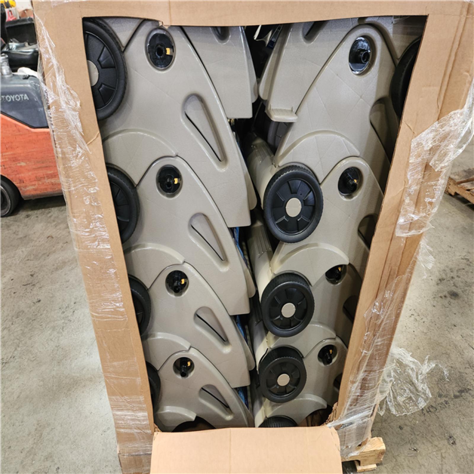 Phoenix Location NEW Suncast 175 ft. Hose Reel Mobile Cart Pallet (24 Carts)