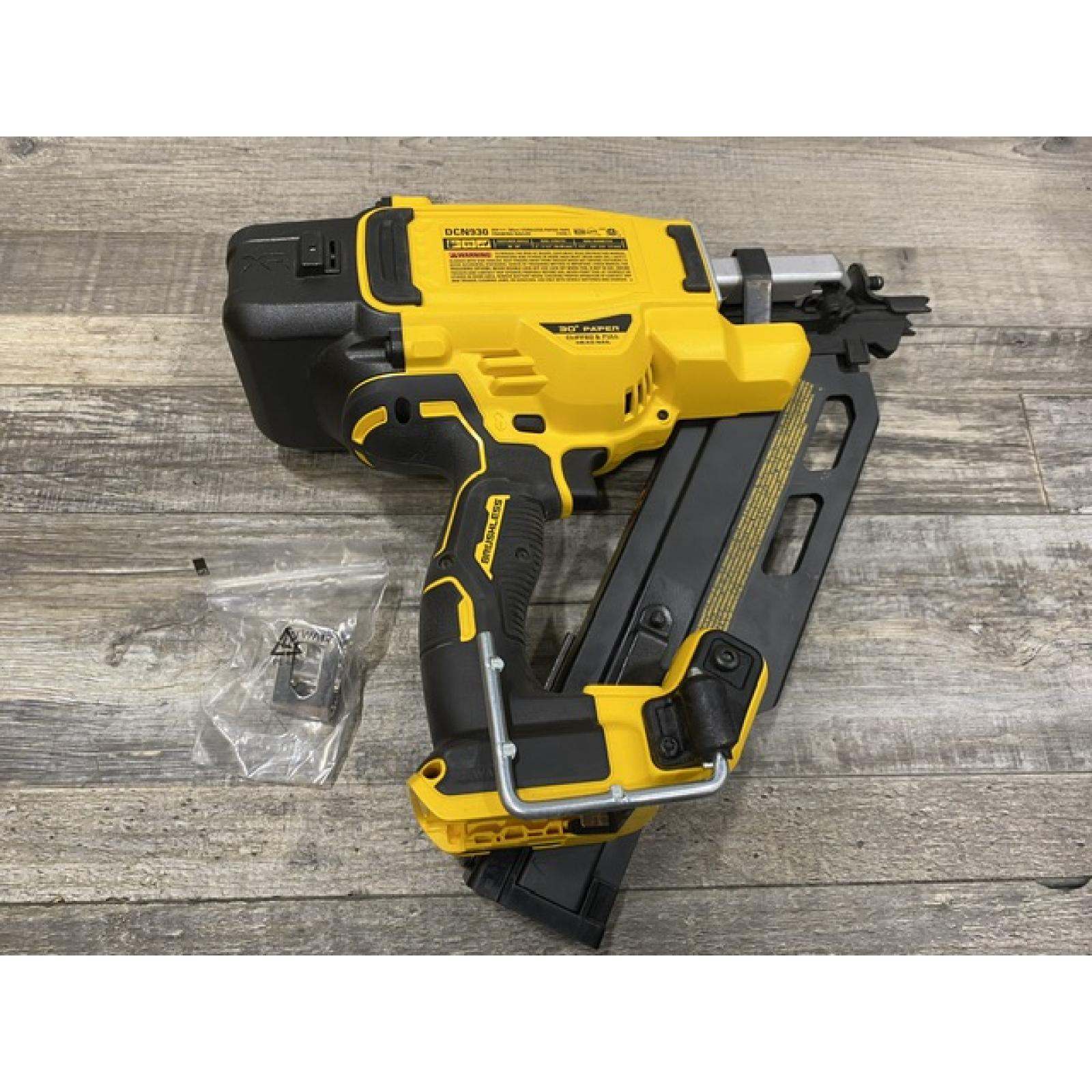 AS-IS DEWALT 20V 30 Degree Cordless Framing Nailer (Tool-Only)