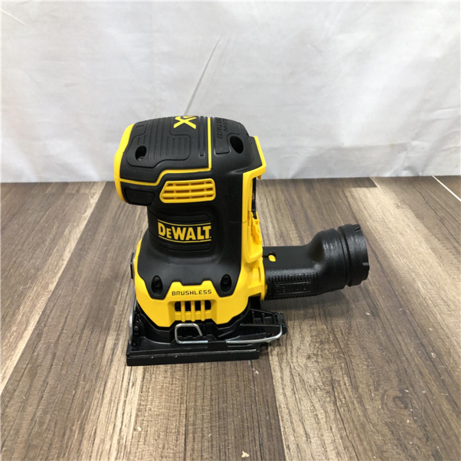 AS-IS DEWALT 20V MAX XR Cordless Brushless 1/4 Sheet Variable Speed Sander (Tool Only)