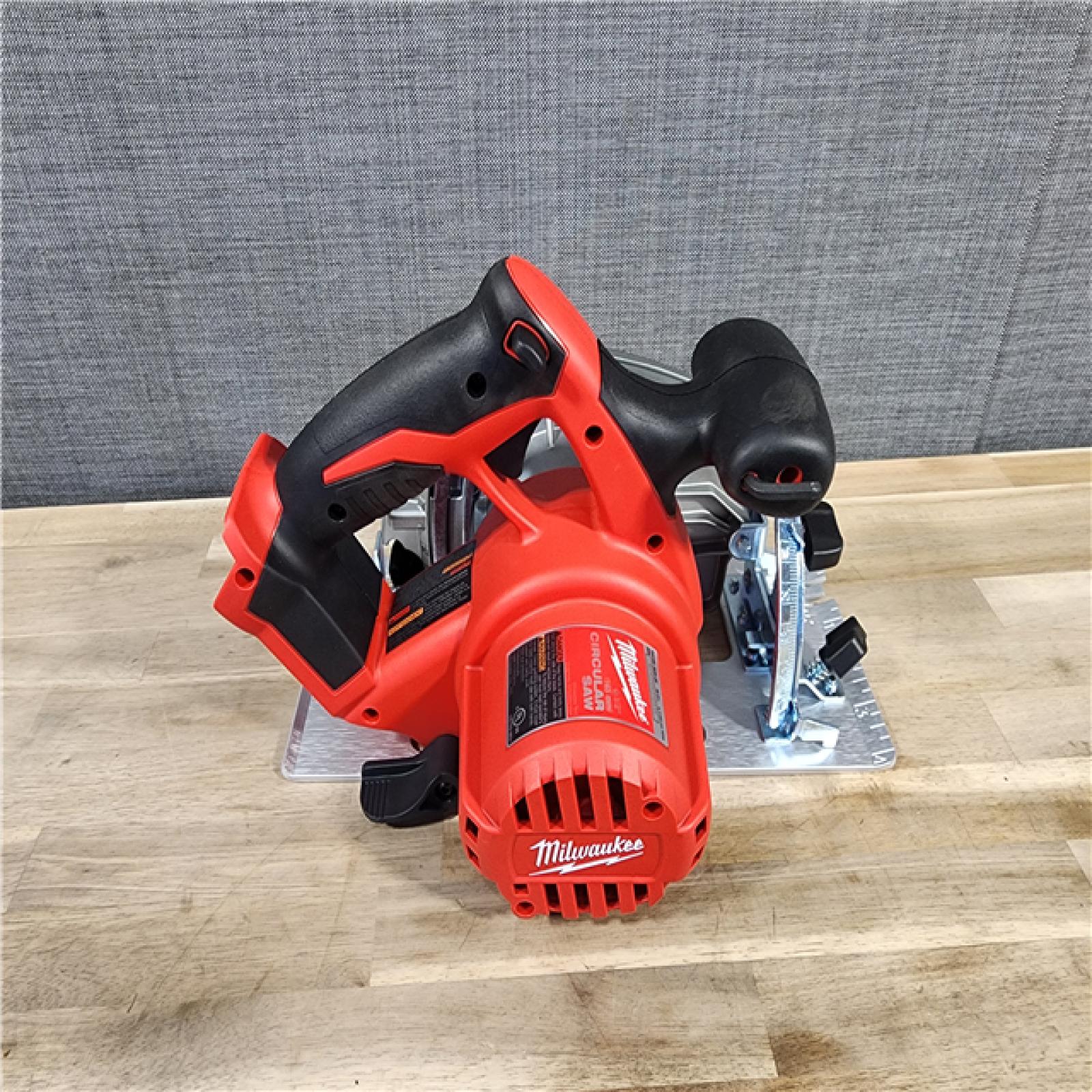 HOUSTON LOCATION - AS-IS MILWAUKEE 2 TOOL COMBO