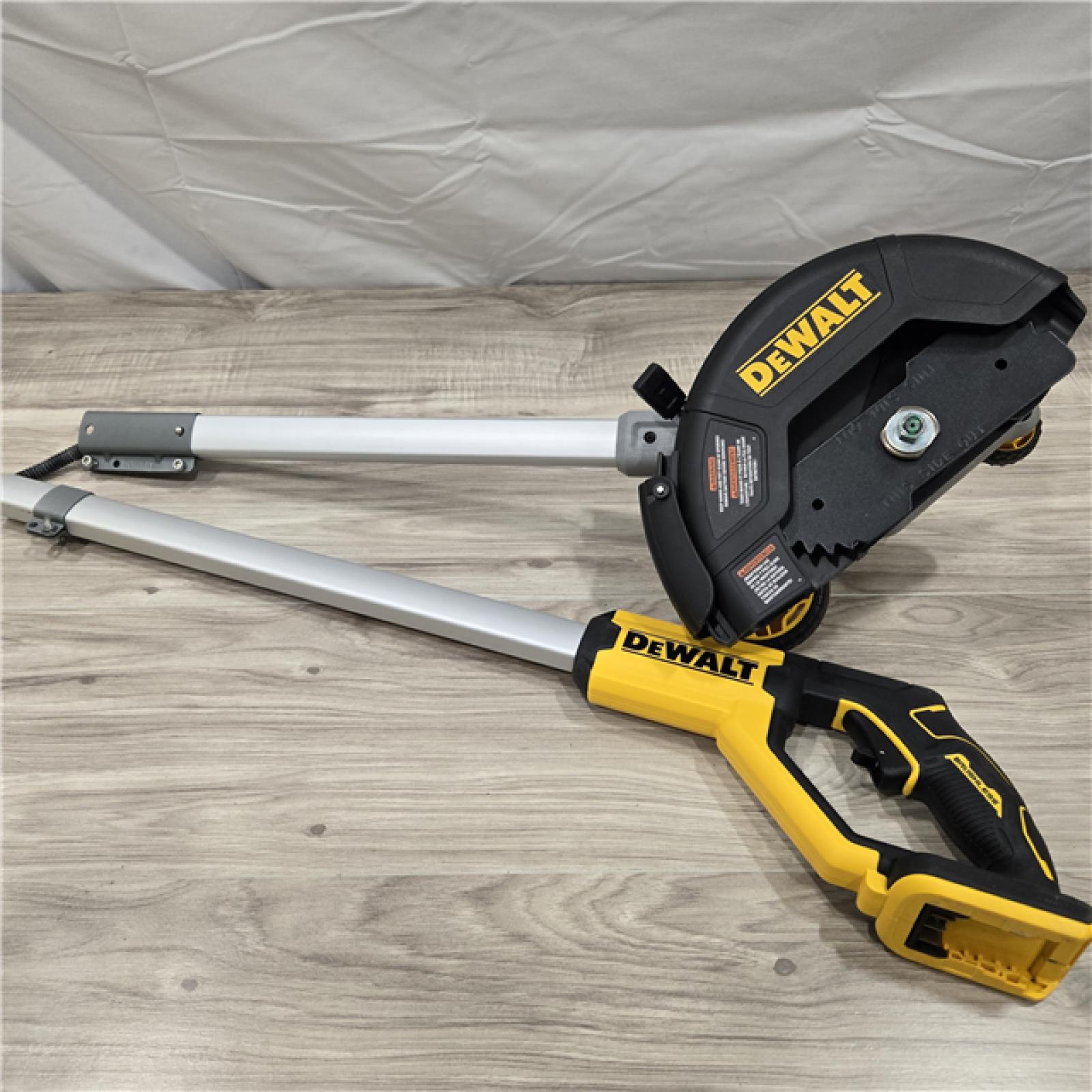 LIKE NEW! - 20V MAX 7.5 in. Cordless Battery Powered Lawn Edger (Tool Only)