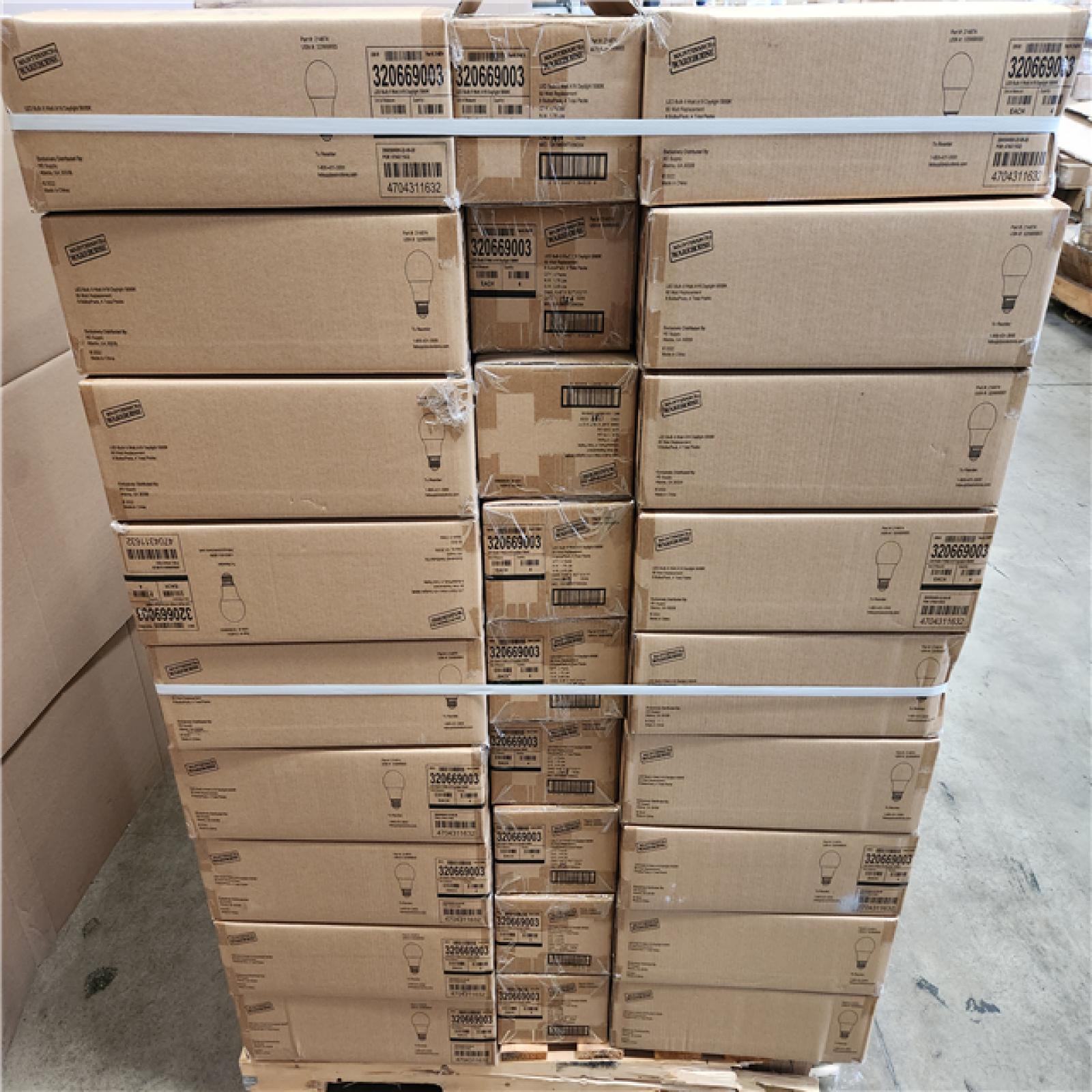 Phoenix Location NEW LED Bulb A19 5000K, 60 Watt Replacement 120V 840 Lumens 8 Bulbs/Pack (108 Packs)