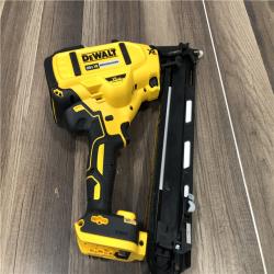 AS-IS DEWALT 20V MAX XR Lithium-Ion Cordless 2-1/2 in. 15-Gauge Finish Nailer Kit