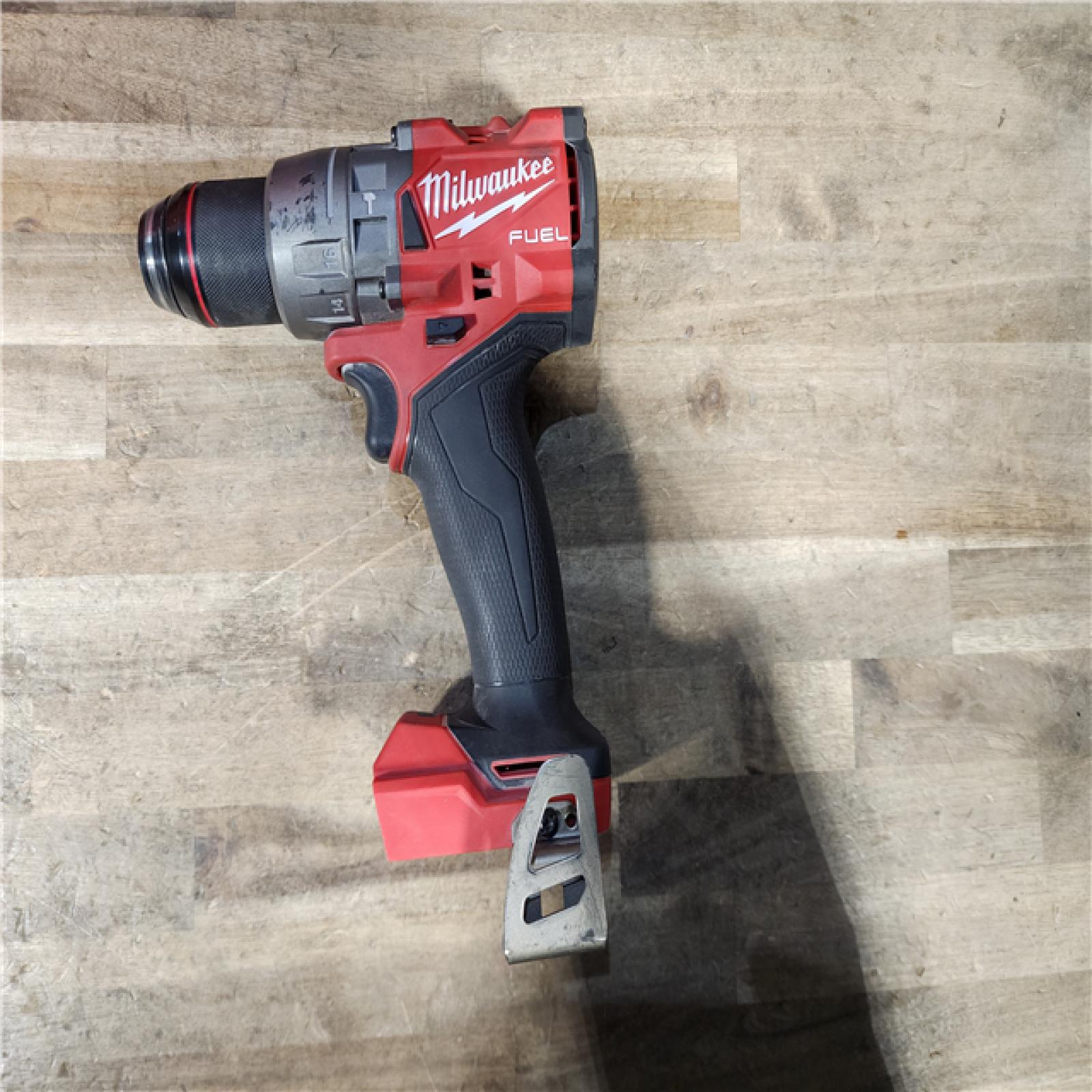 HOUSTON LOCATION - AS-IS Milwaukee FUEL 18V Lithium-Ion Brushless Cordless 1/2 in. Hammer Drill Driver Kit