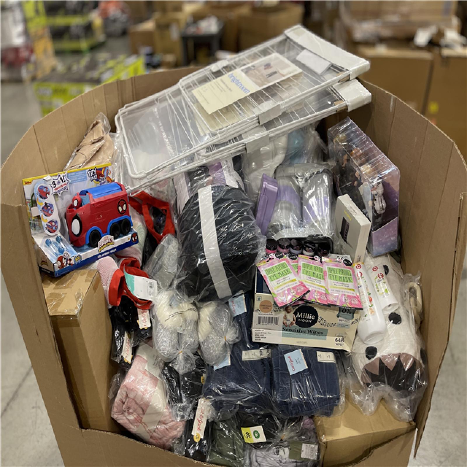 DALLAS LOCATION- NEW!- BULLSEYE MIXED PALLET