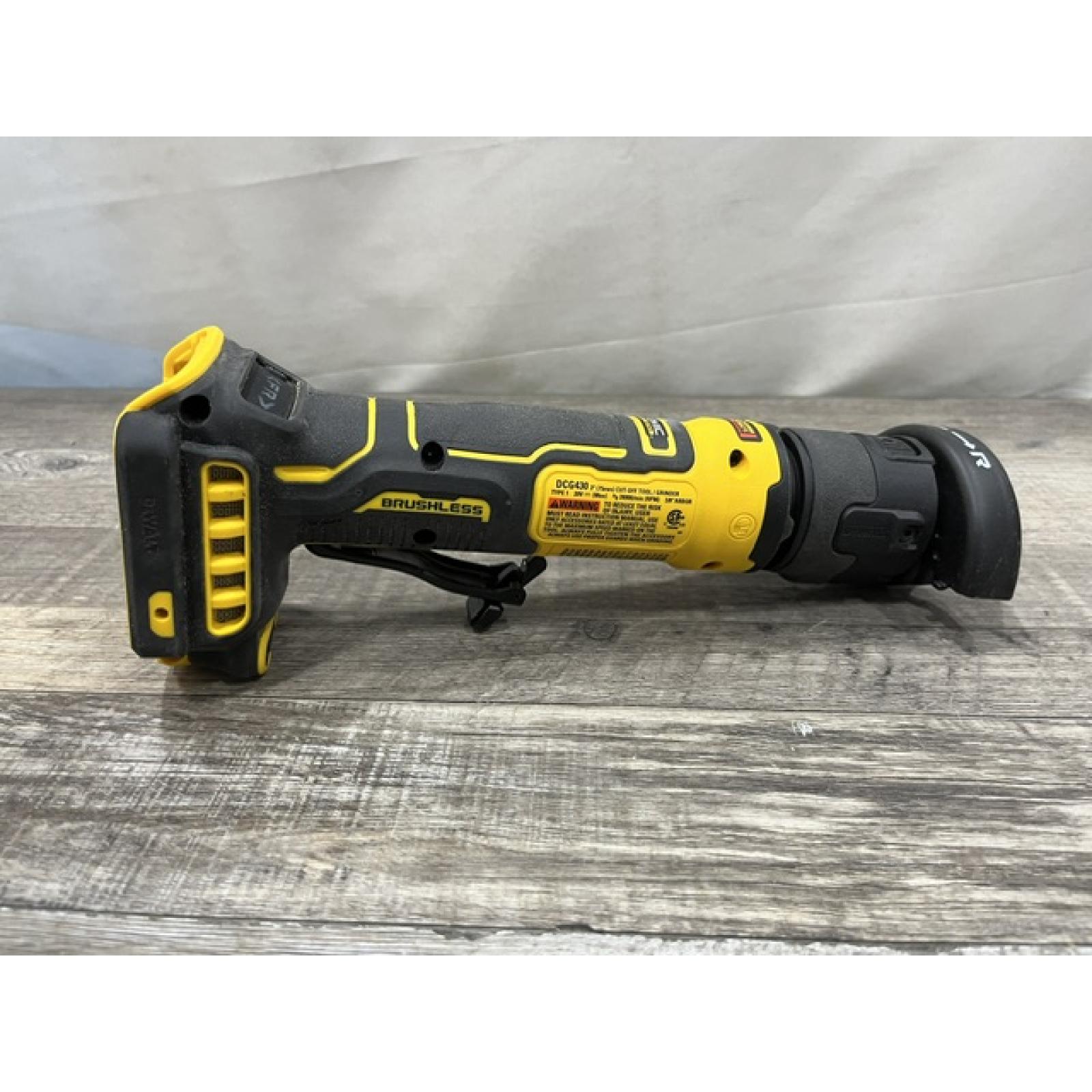 AS-IS DEWALT ATOMIC 20V MAX Cordless Brushless 3 in. Cut-Off Tool (Tool Only)