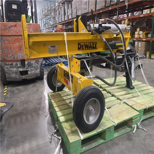 Dallas Location - As-Is DEWALT 28 Ton 196cc 6.5HP Log Splitter