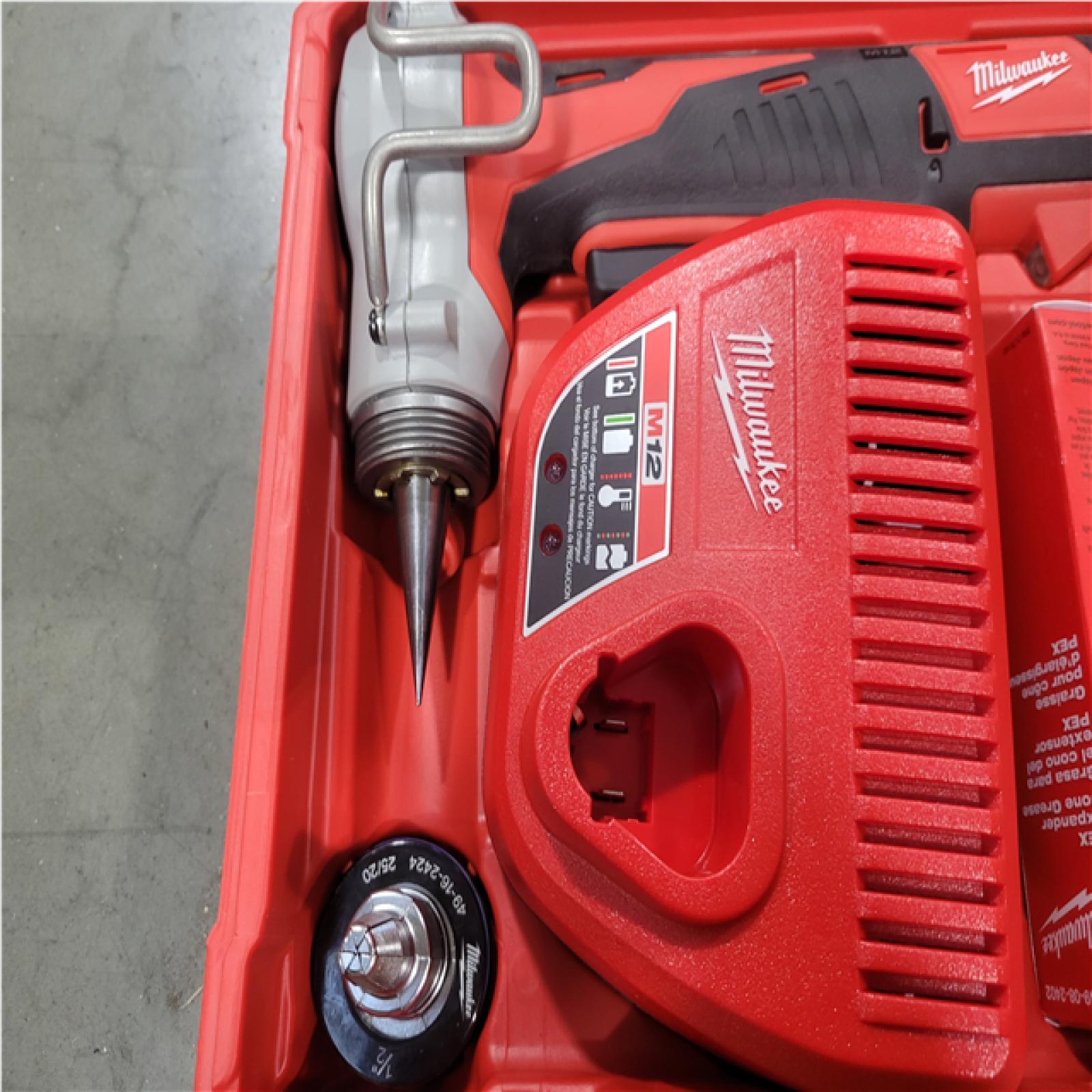 CALIFORNIA AS-IS MILWAUKEE M12 PEX EXPANDER KIT