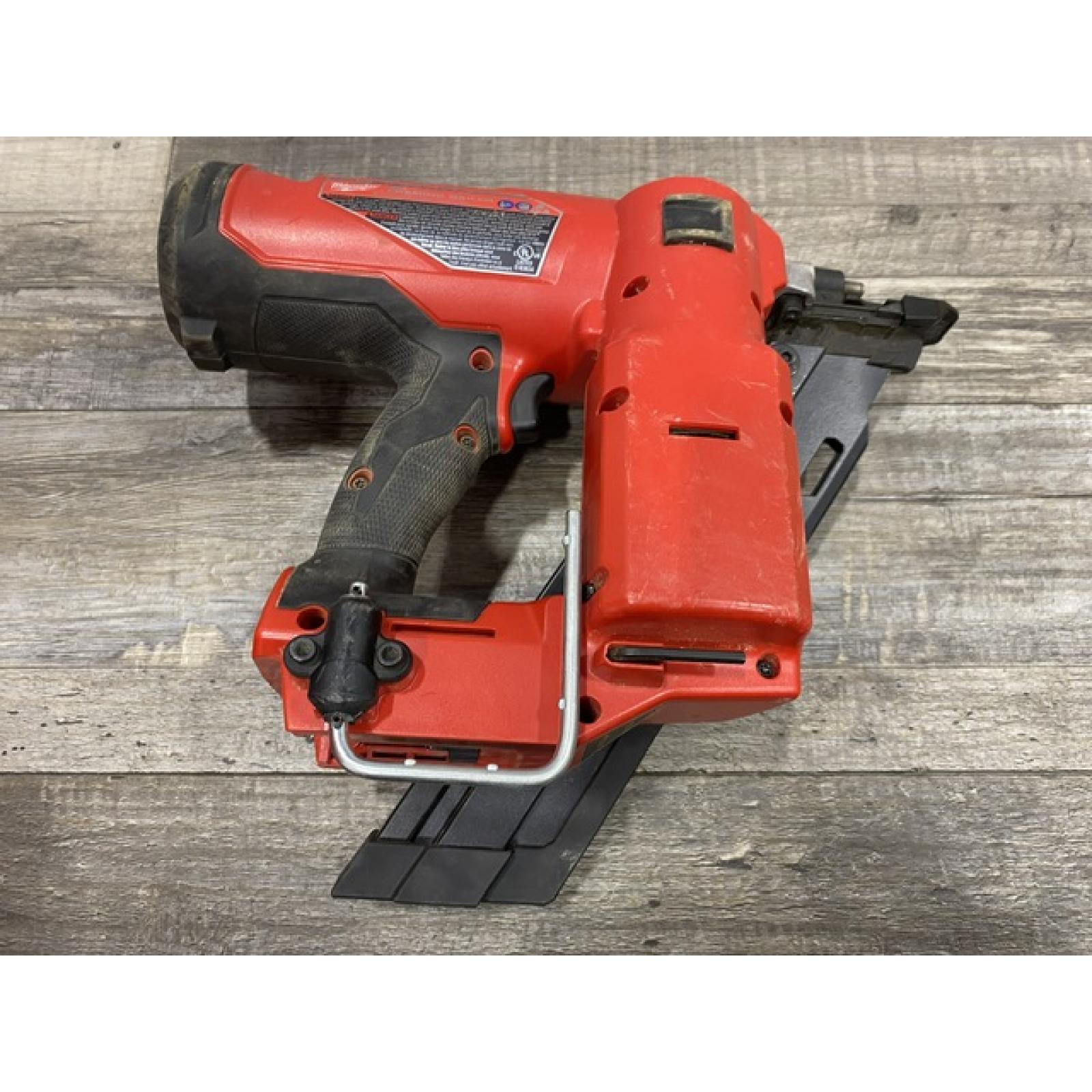 AS-IS Milwaukee FUEL 3-1/2 in. 18-Volt 30-Degree Lithium-Ion Brushless Cordless Framing Nailer (Tool-Only)