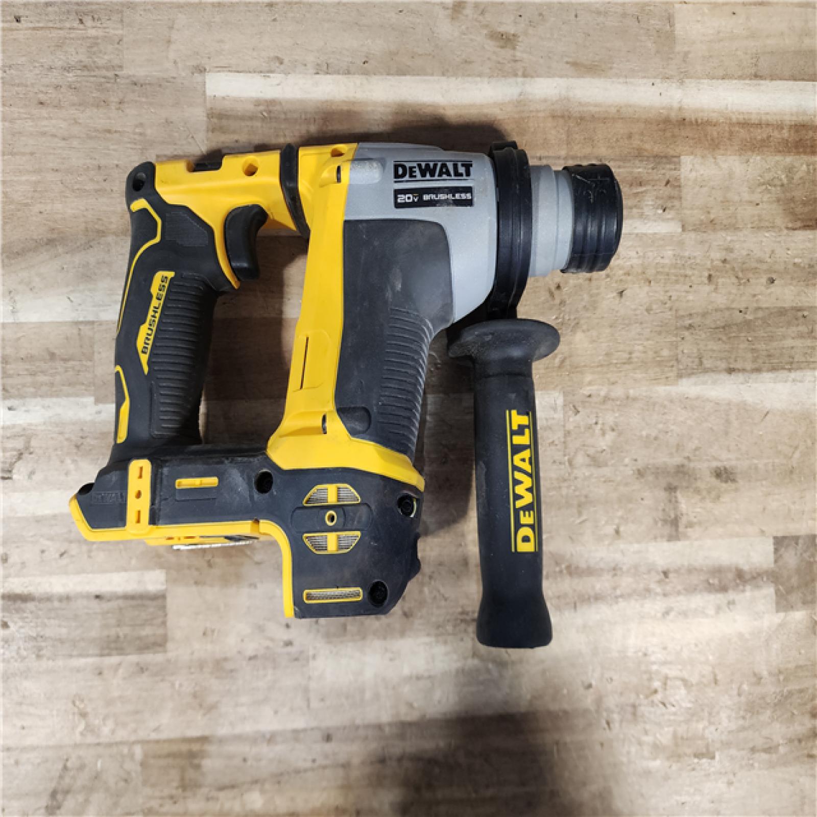 HOUSTON LOCATION - AS-IS DEWALT ATOMIC 20V MAX Cordless Brushless Ultra-Compact 5/8 in. SDS Plus Hammer Drill (Tool Only)