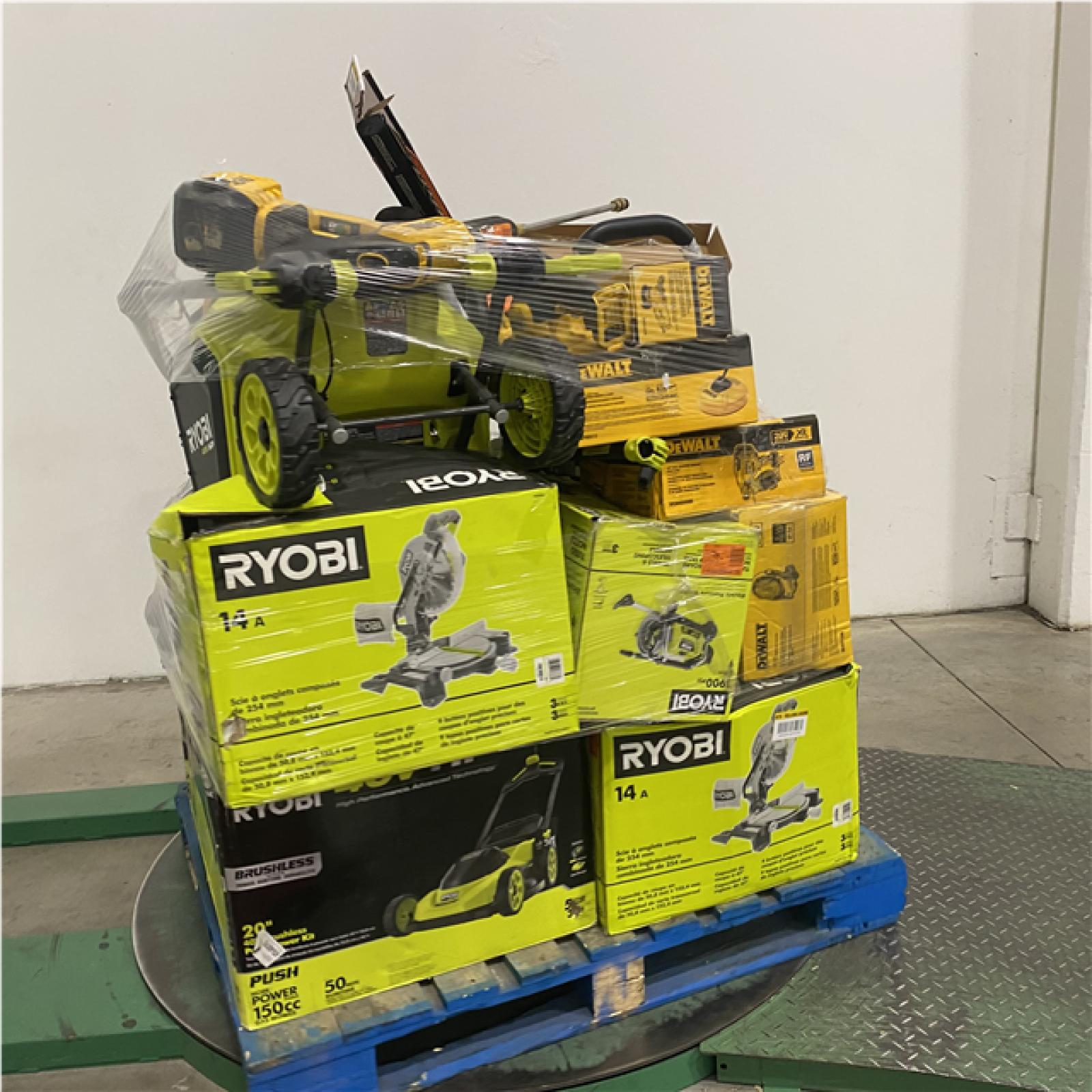 Dallas Location - As-Is Tool Pallet