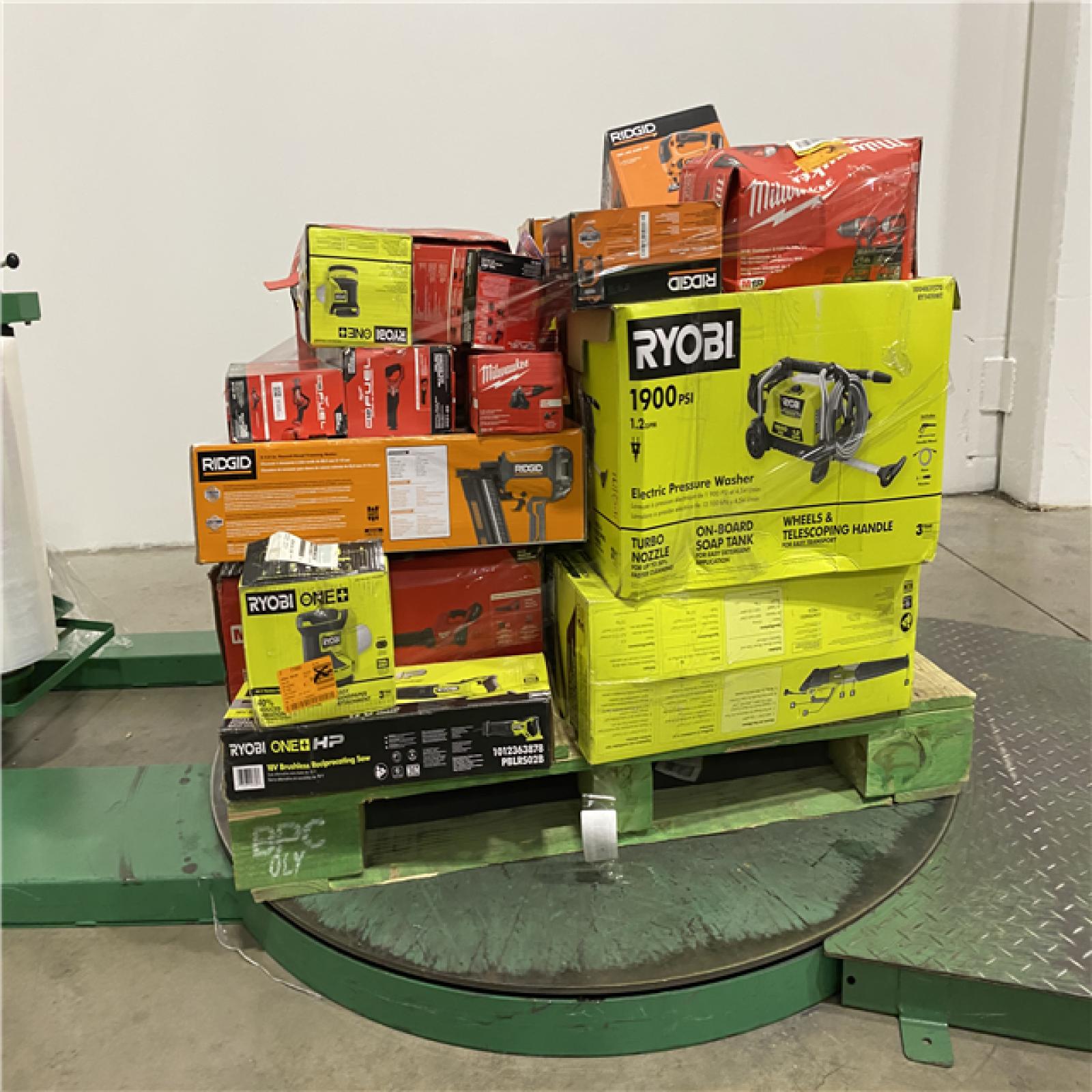 Dallas Location - As-Is Tool Pallet