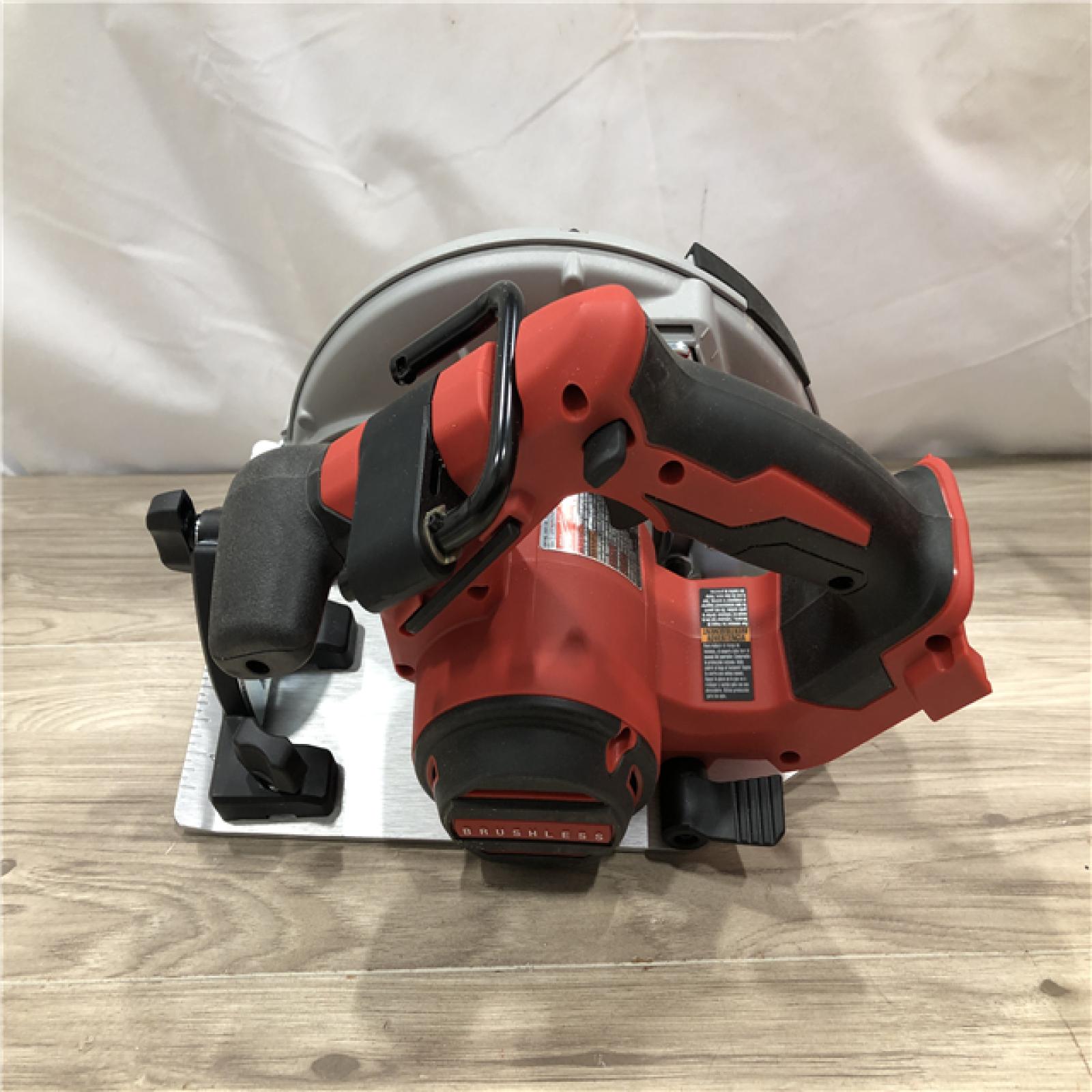 AS-IS Milwaukee 7-1/4 18V Circular Saw 2631-20 (Bare Tool)