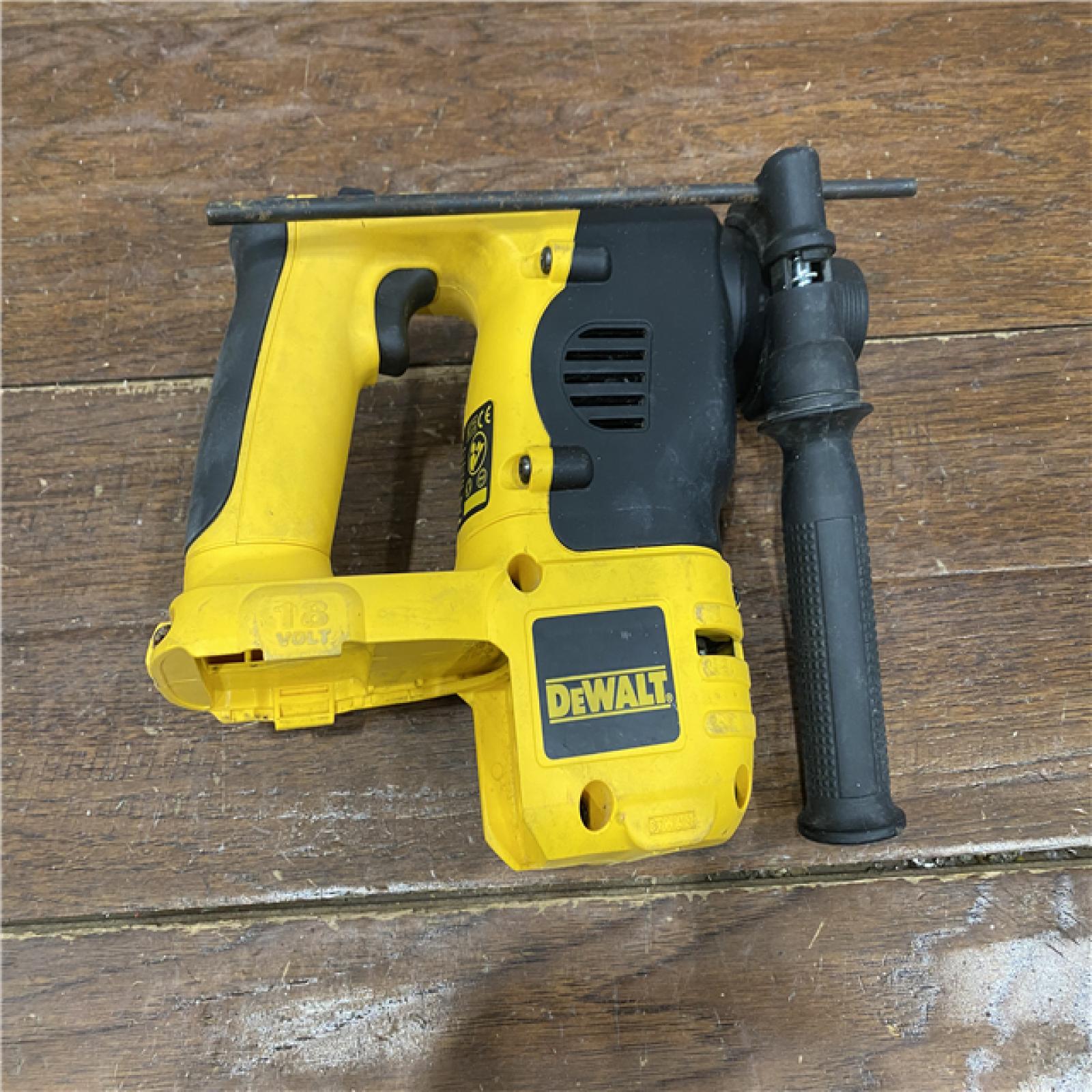 AS-IS Dewalt DCH172B MAX Atomic 20V 5/8 Inch Brushless Cordless SDS Plus Rotary Hammer (Tool Only)