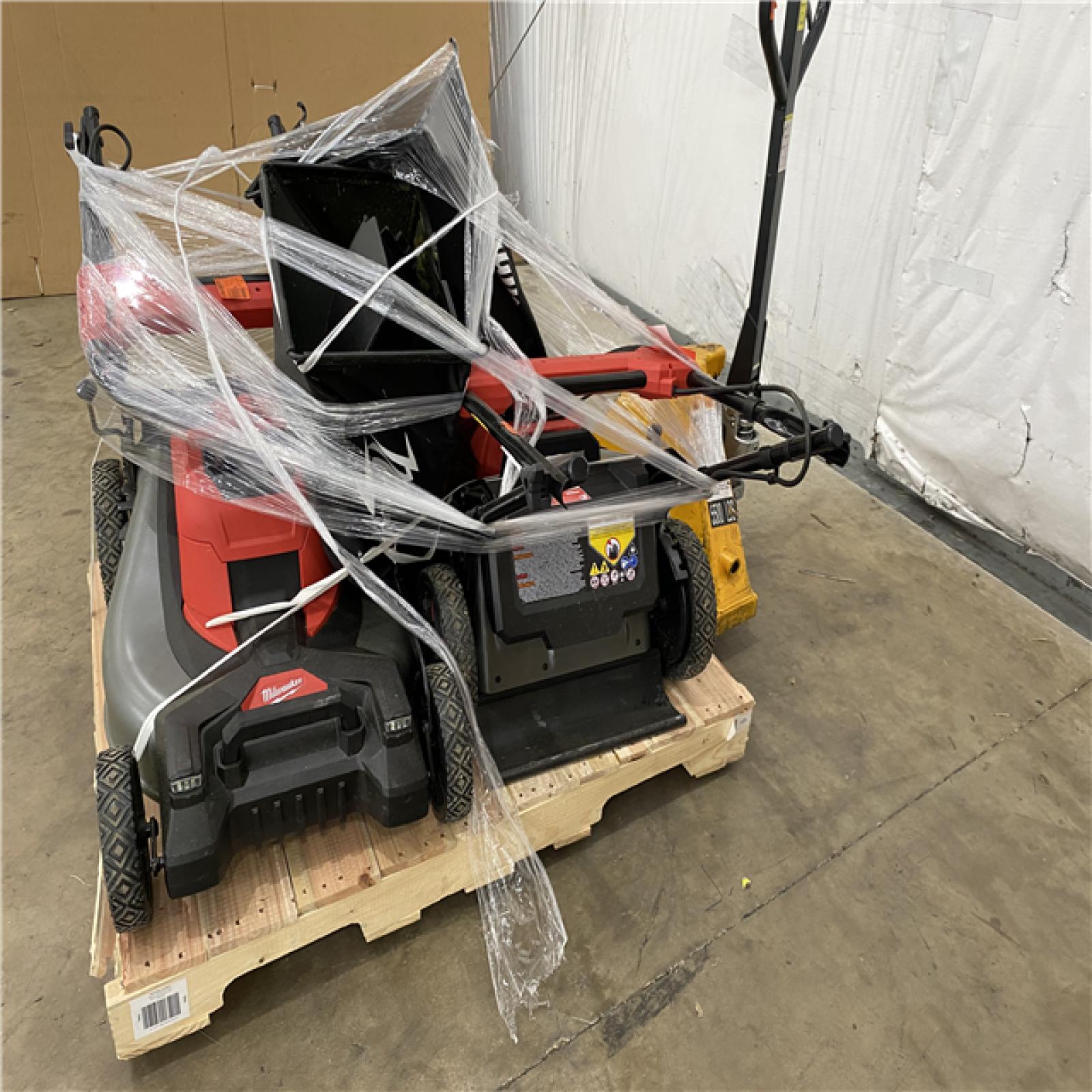 Houston Location AS IS - Outdoor Power Equipment