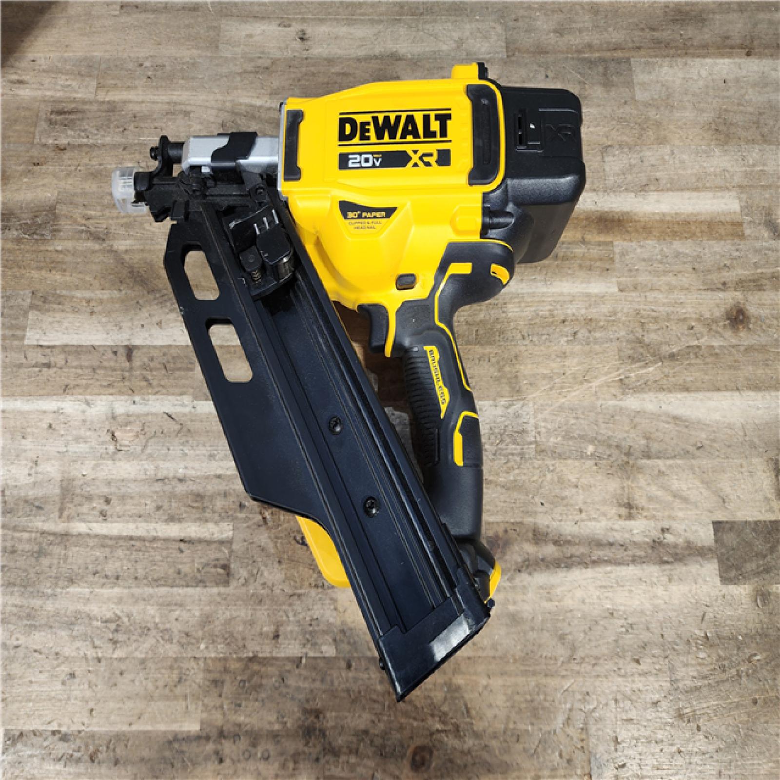 HOUSTON LOCATION - AS-IS DEWALT 20V 30 Degree Cordless Framing Nailer (Tool-Only)