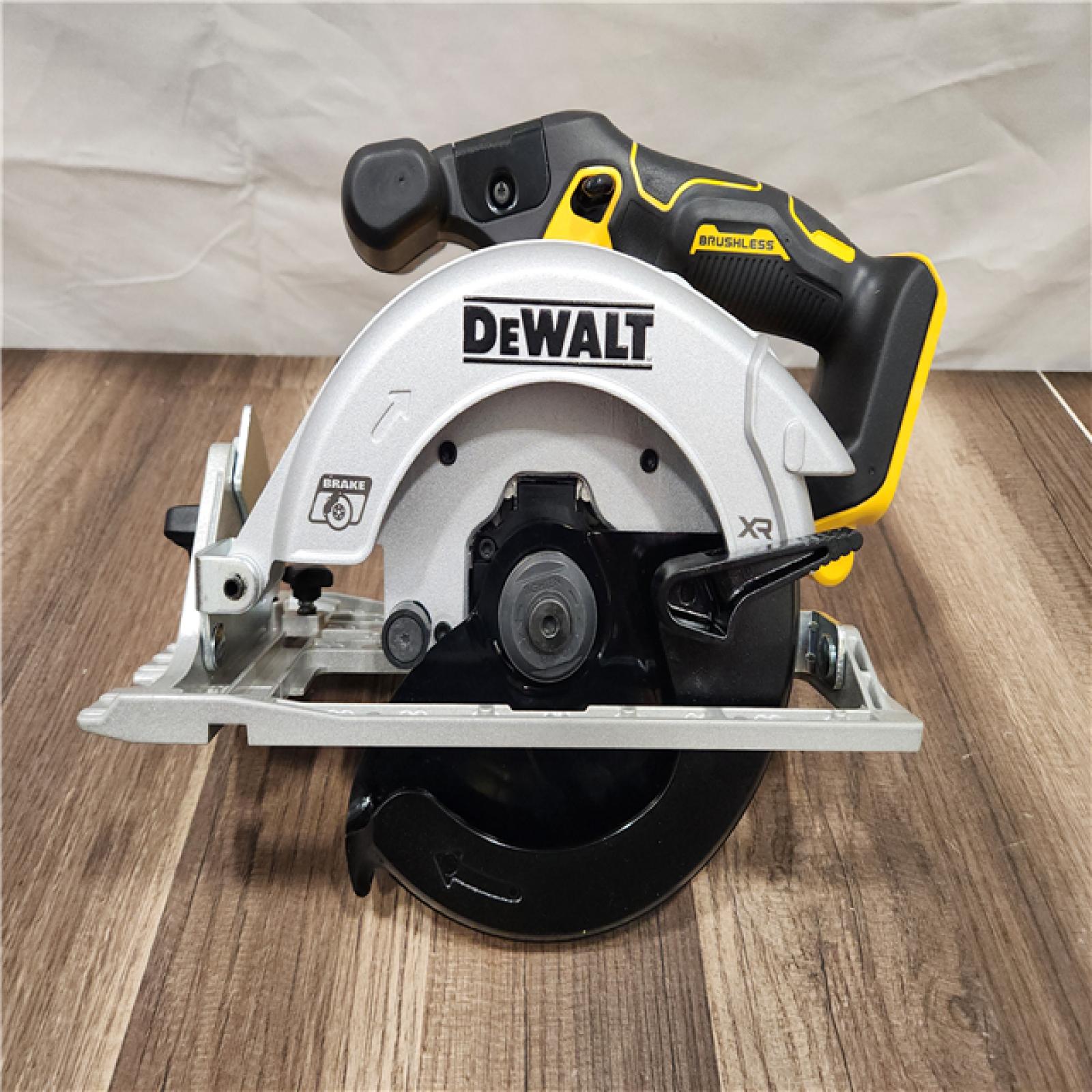 GOOD DEWALT 20-Volt MAX Lithium-Ion Cordless 7-Tool Combo Kit with 2.0 Ah Battery, 5.0 Ah Battery and Charger