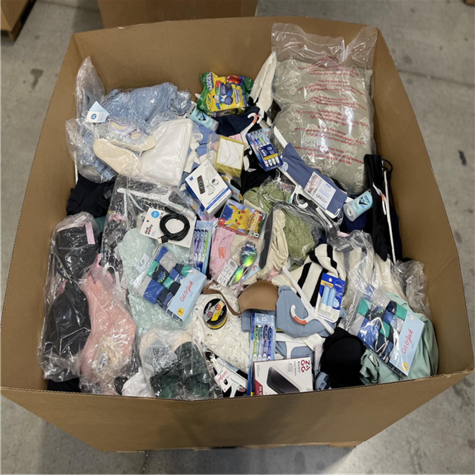 DALLAS LOCATION - NEW! BULLSEYE MIXED PALLET