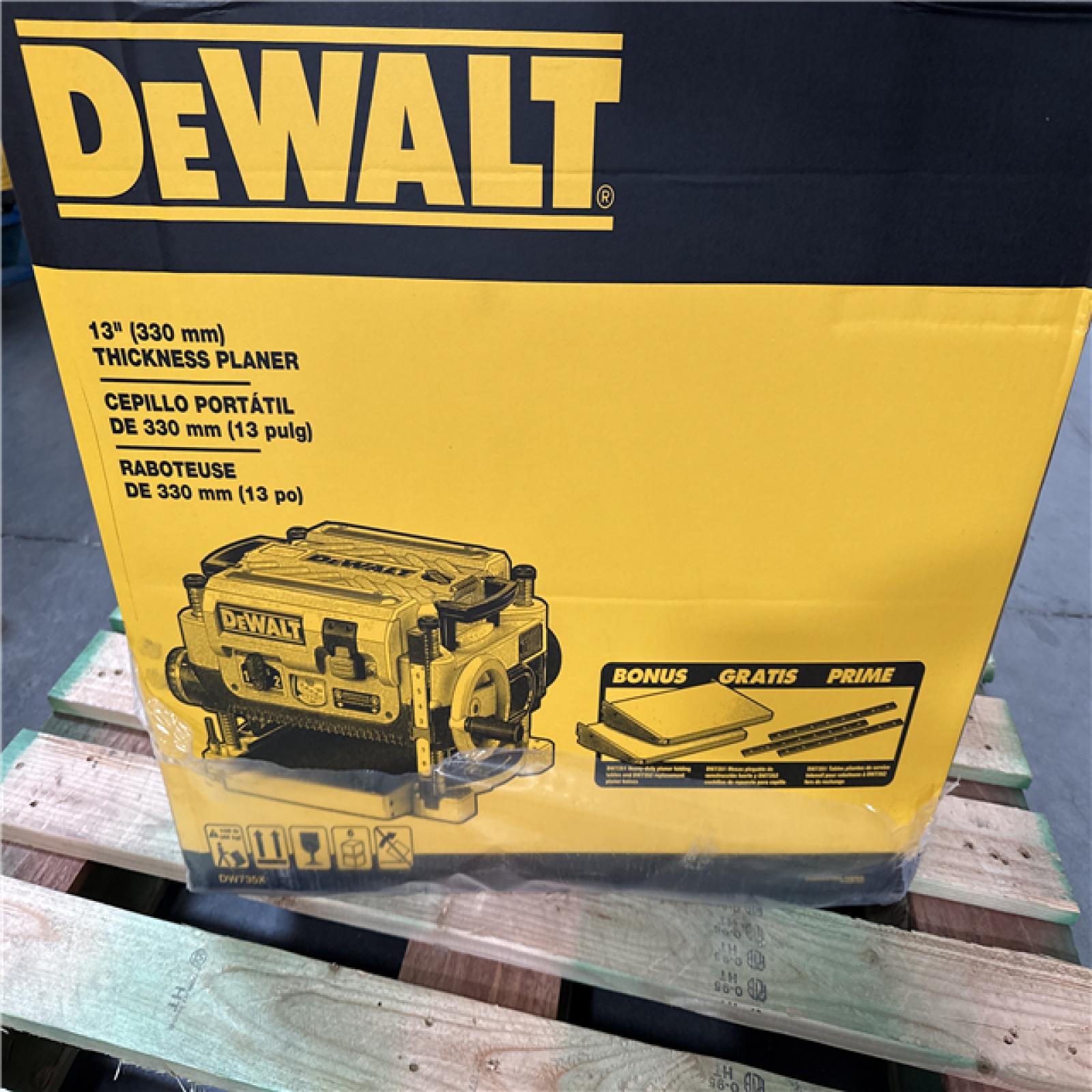 California NEW DeWalt 13 Thickness Planer (Tool Only)