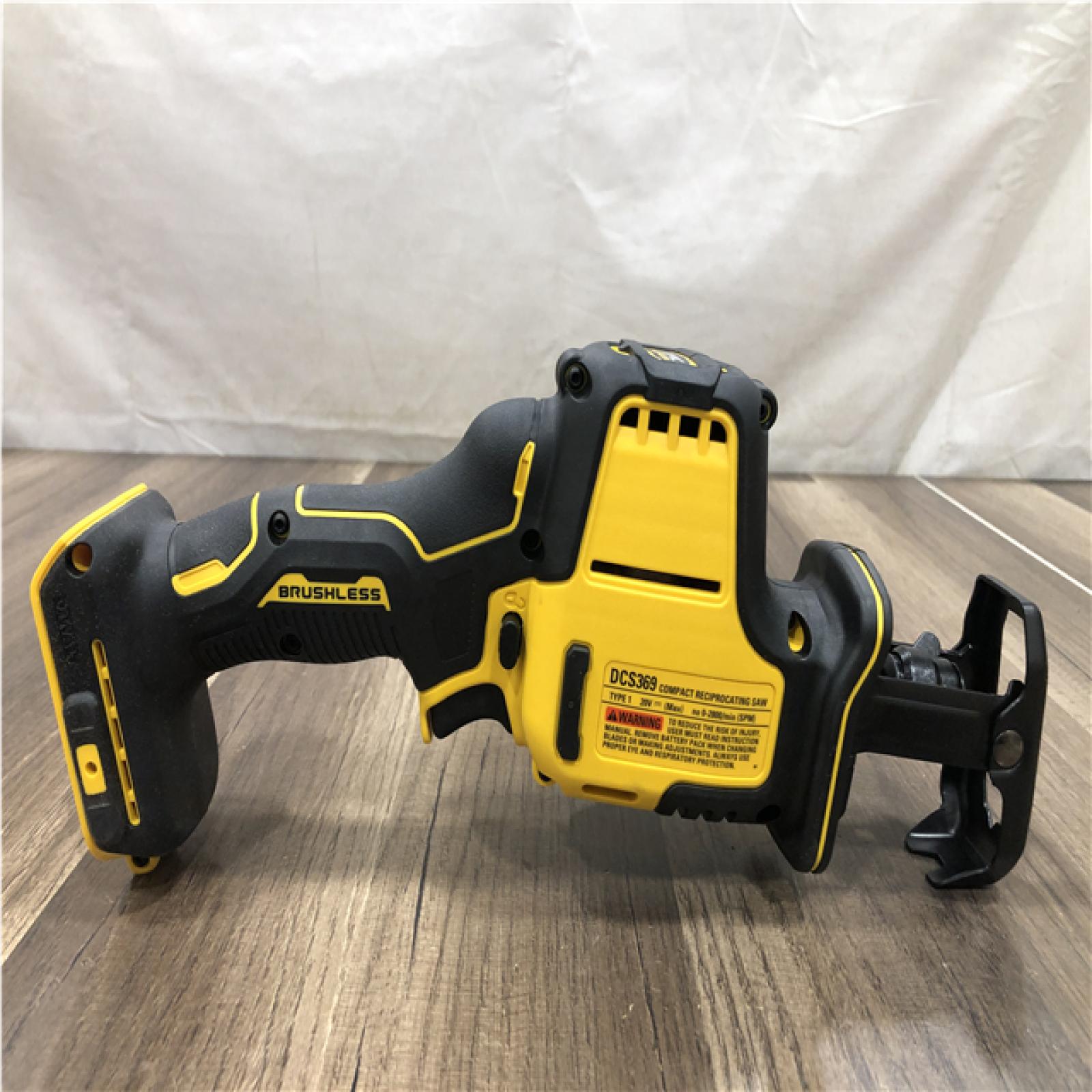AS-IS DEWALT ATOMIC 20V MAX Cordless Brushless Compact Reciprocating Saw (Tool Only)