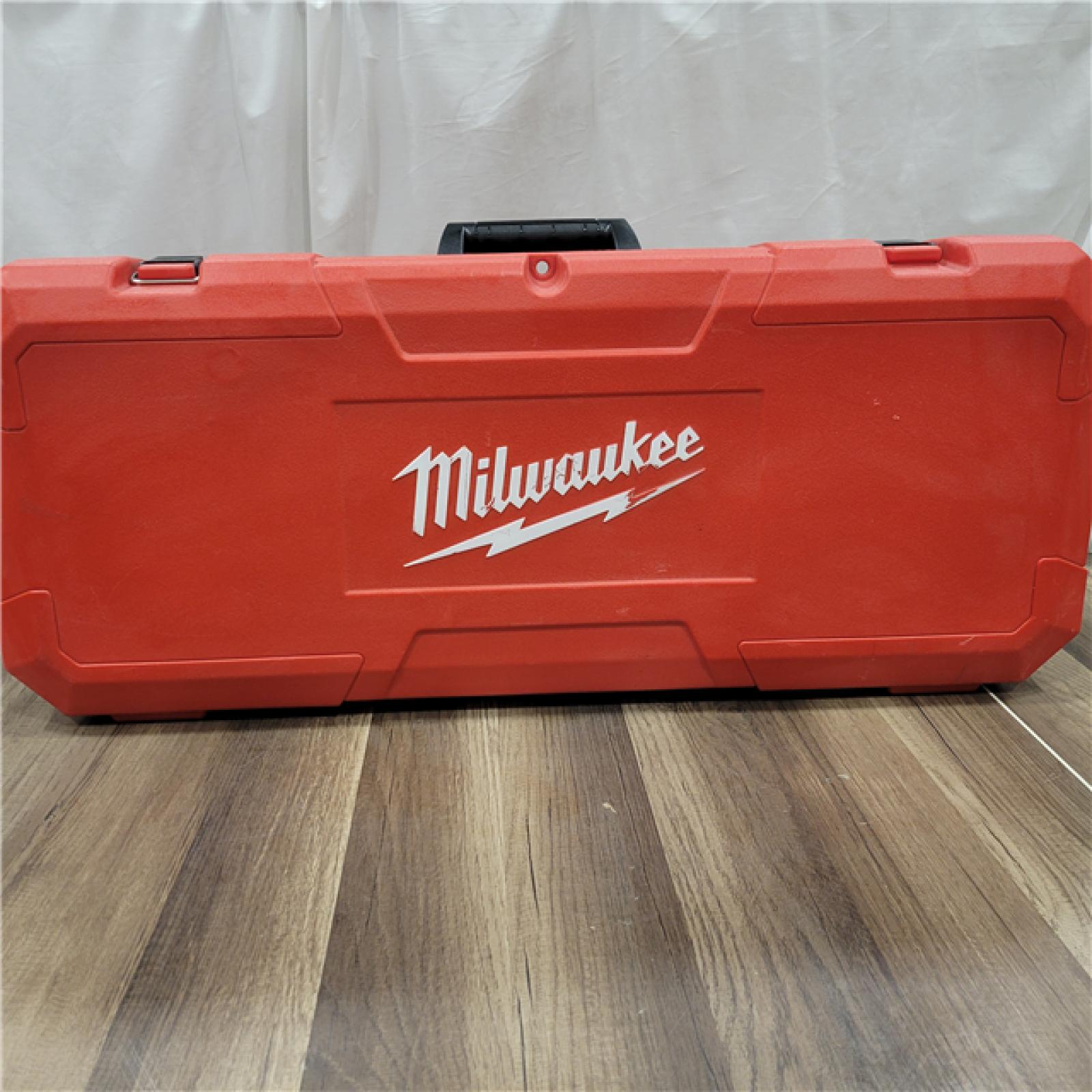 AS-IS Milwaukee M12 ONE-KEY 12-Volt Lithium-Ion Wireless Hand-Held Pipeline Locator Kit
