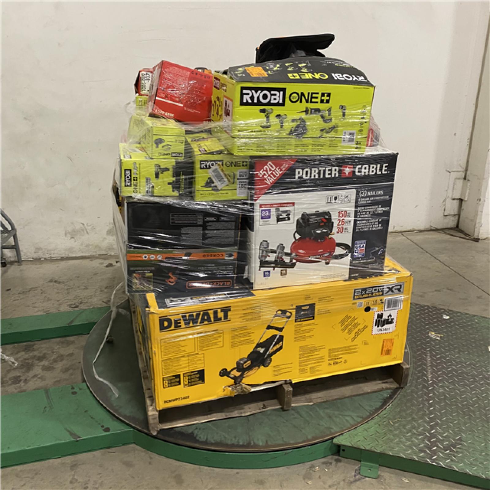 Dallas Location - As-Is Tool Pallet