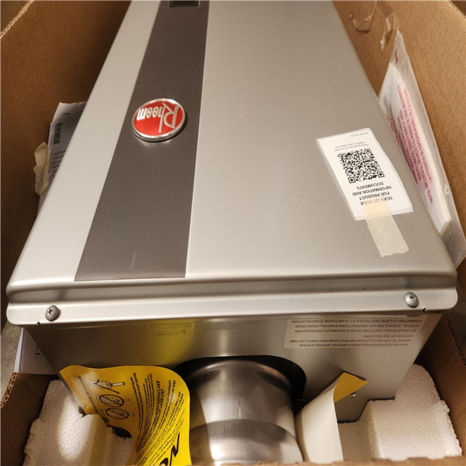 Phoenix NEW Rheem Performance Plus 8.4 GPM Smart Non-Condensing Indoor Natural Gas Tankless Water Heater