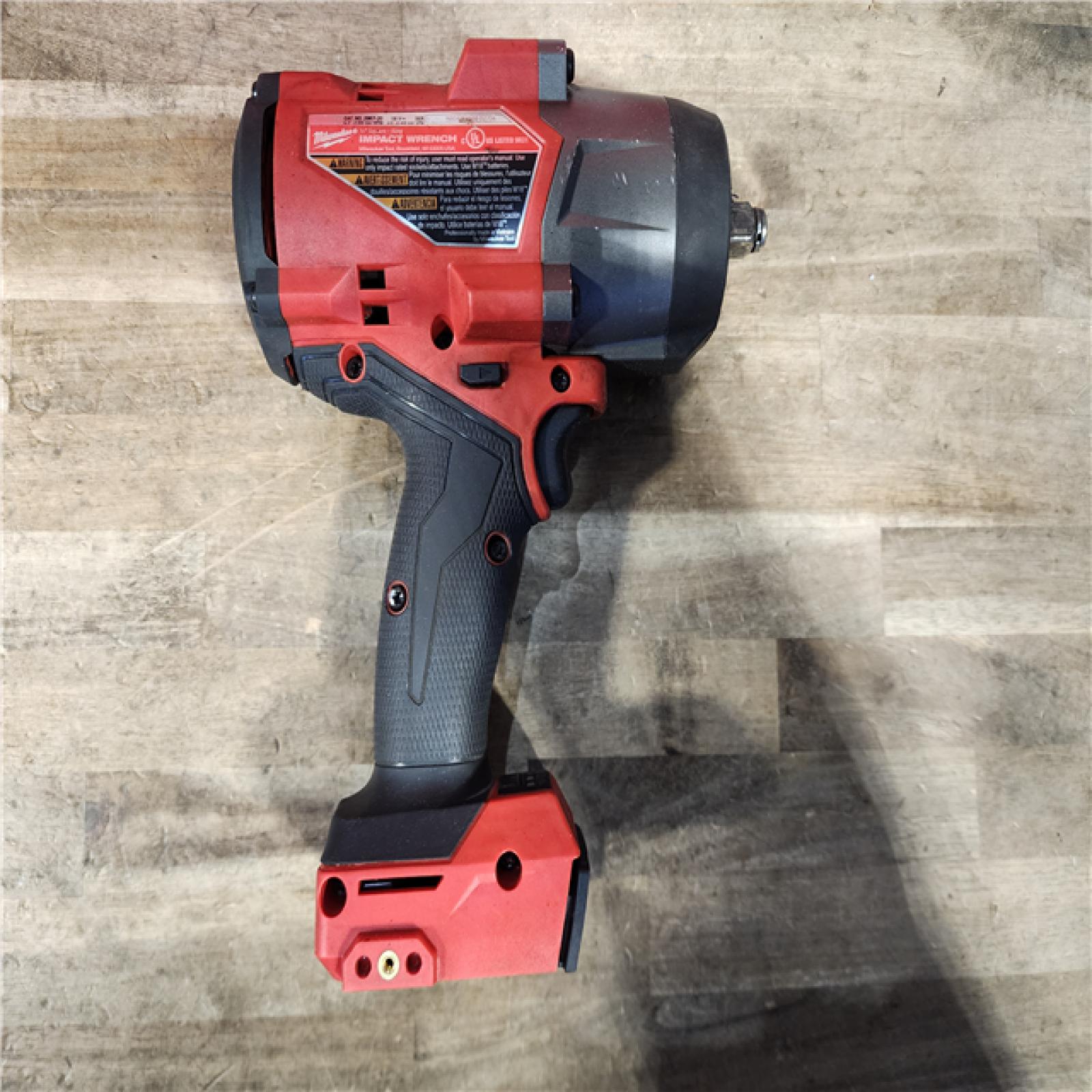 HOUSTON LOCATION - AS-IS Milwaukee FUEL 18V Lithium-Ion Brushless Cordless 1/2 in. Impact Wrench w/Friction Ring Kit