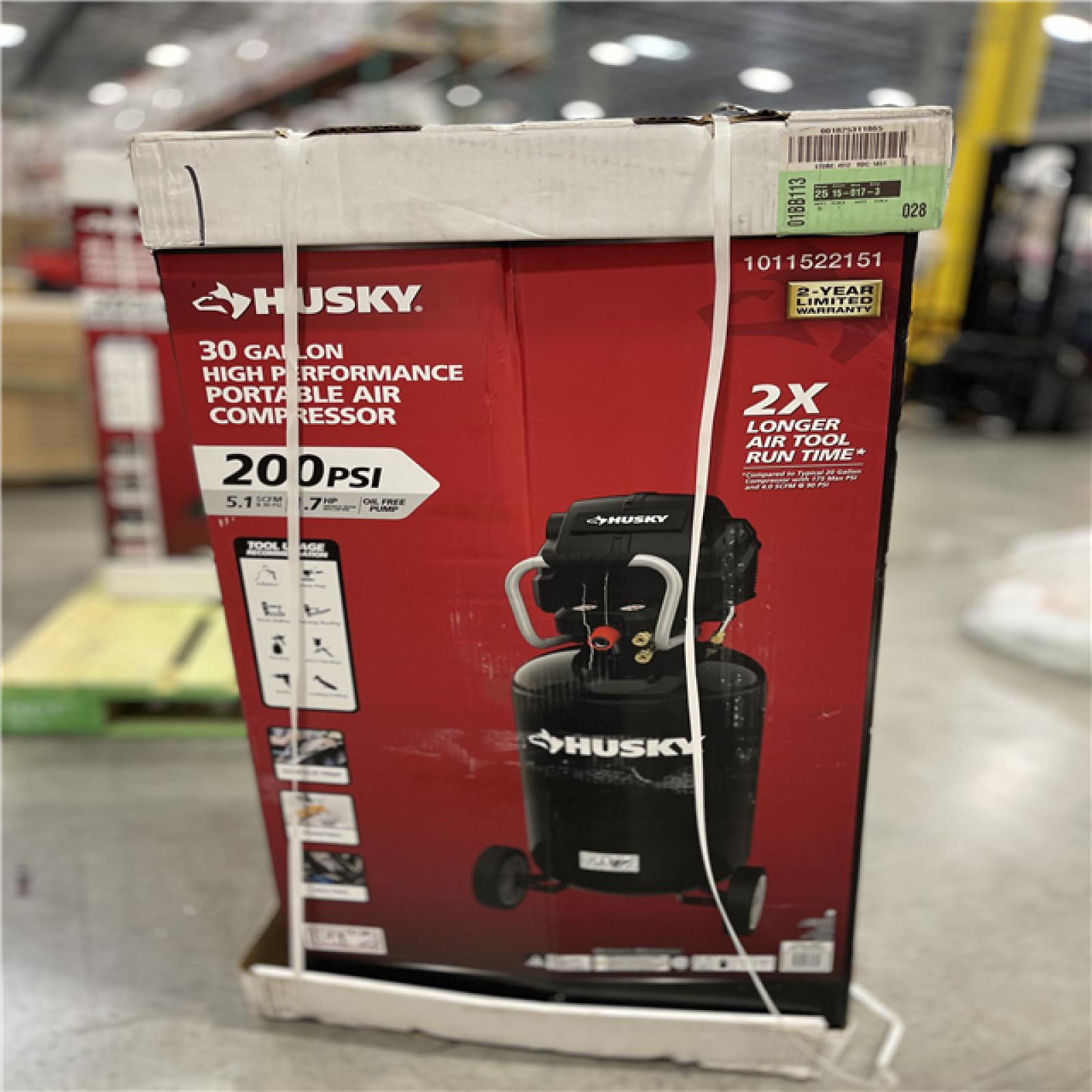 NEW! - Husky 1.7 HP, 200 PSI, 30 Gal., 5.1 SCFM 90 PSI, Single-Stage, Oil Free Portable Vertical Electric Air Compressor