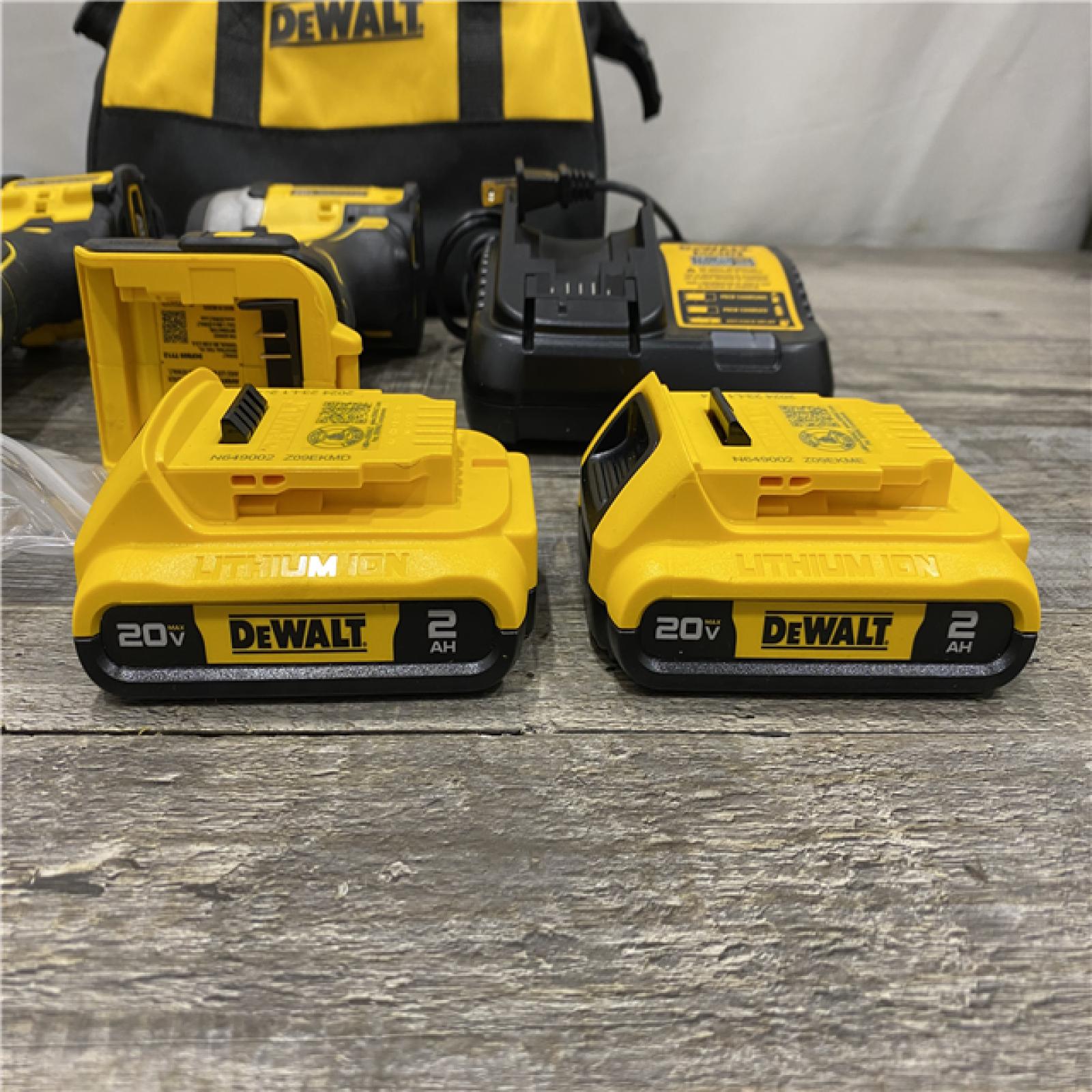 AS-IS DEWALT ATOMIC 20-Volt MAX Lithium-Ion Cordless Combo Kit