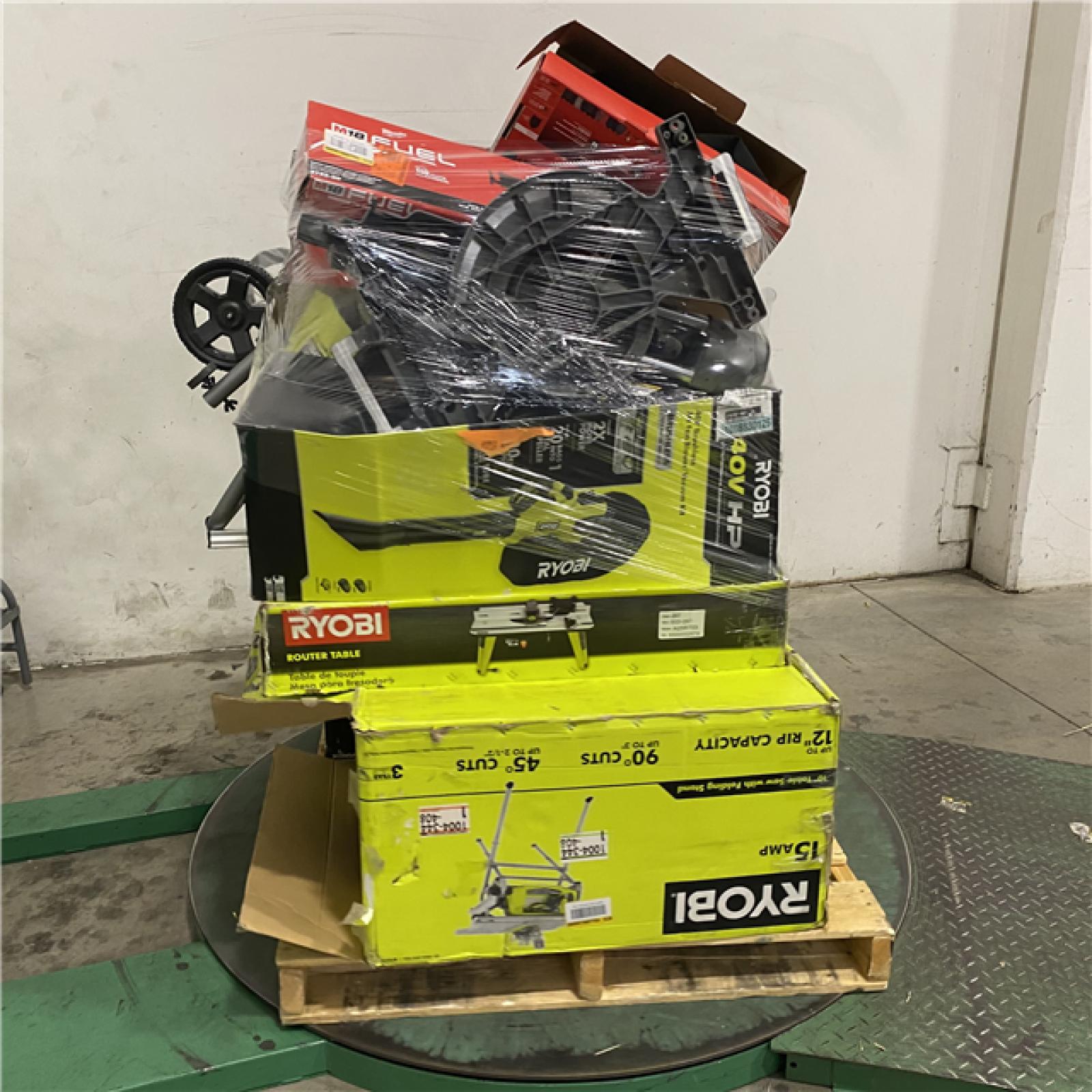 Dallas Location - As-Is Tool Pallet