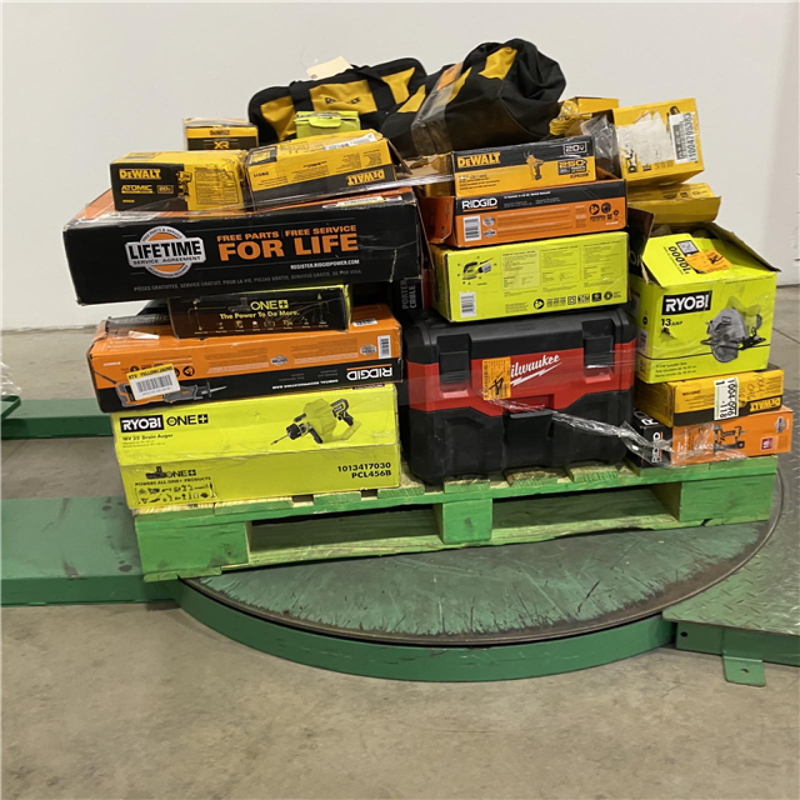 Dallas Location - As-Is Tool Pallet