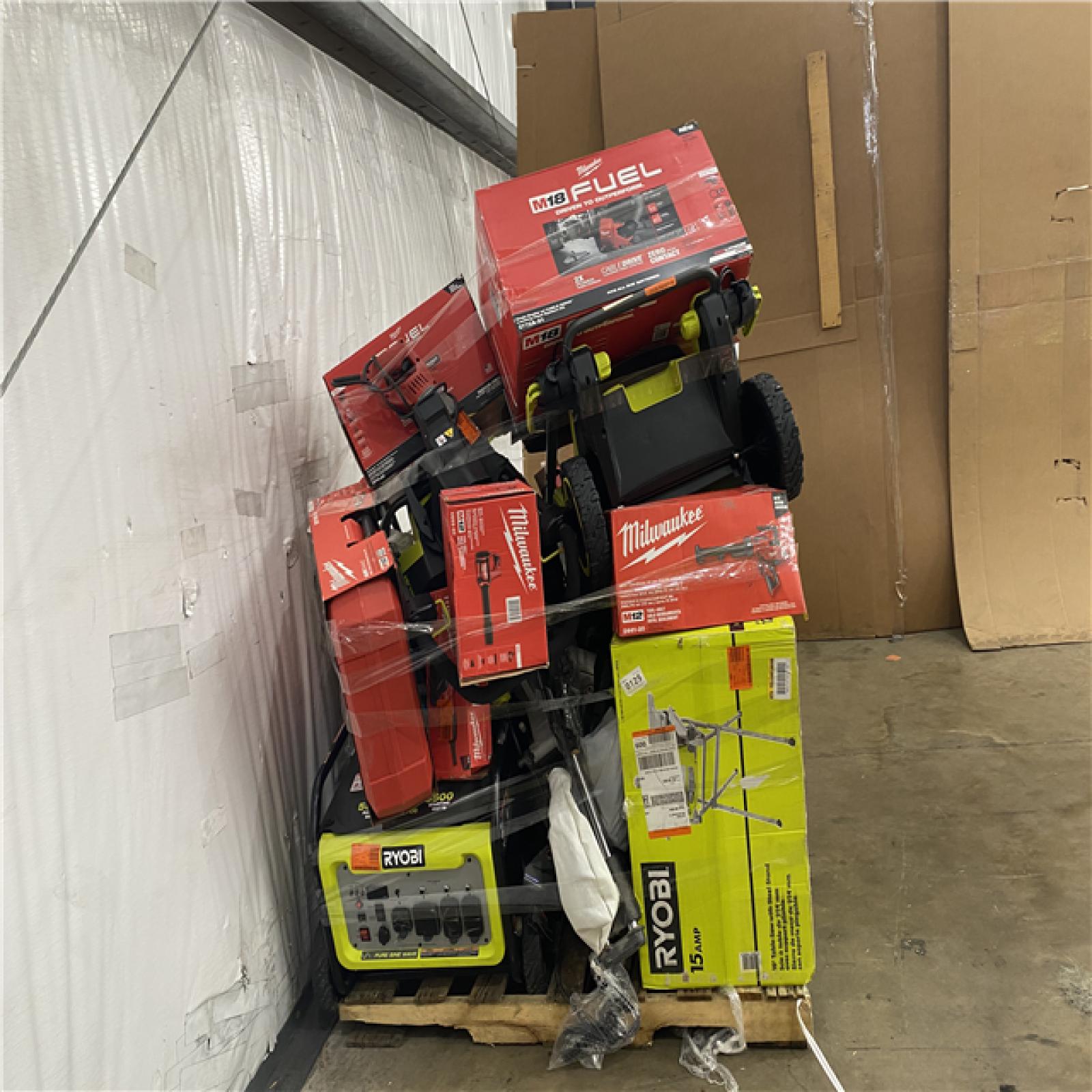 Houston Location AS IS - Tool Pallet