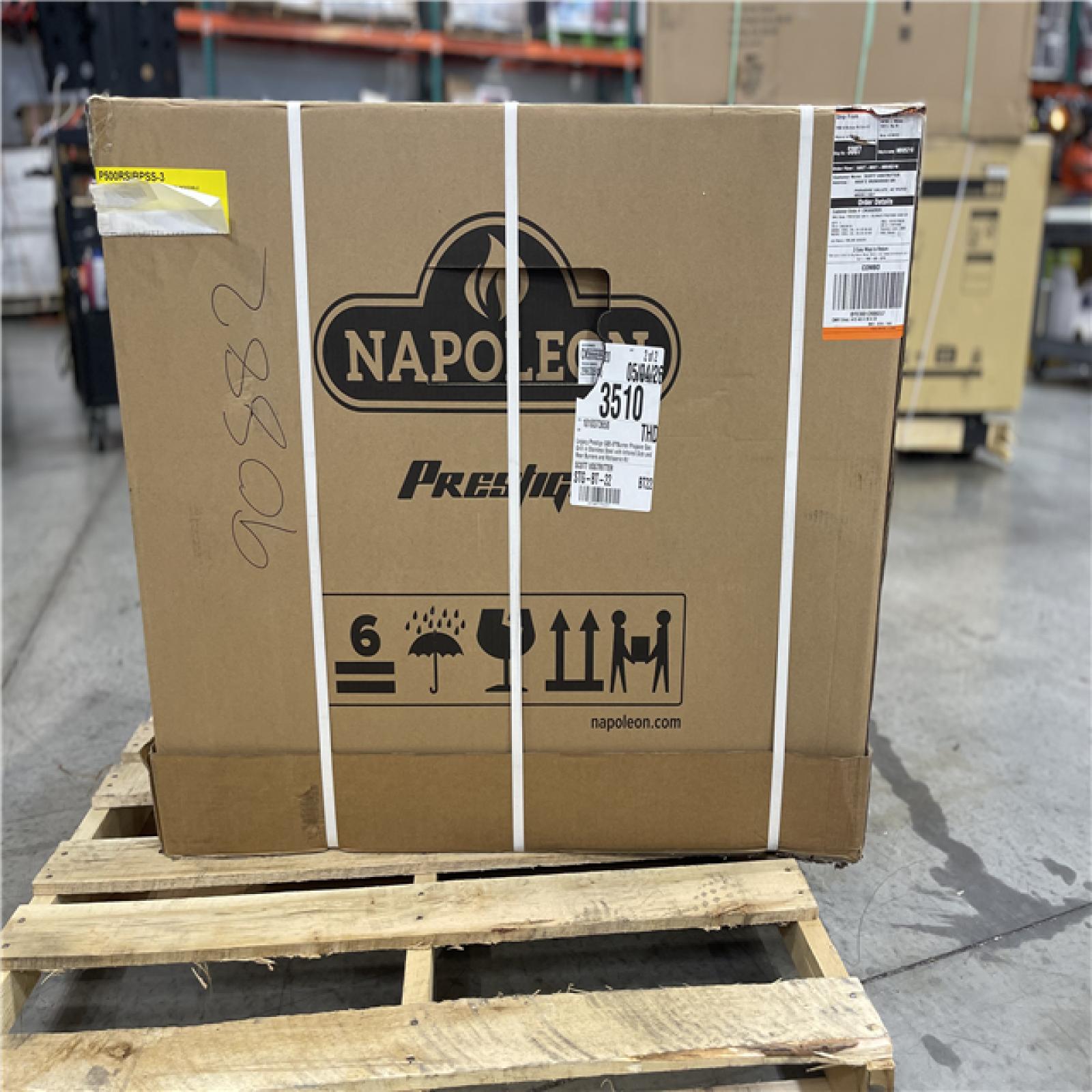 DALLAS LOCATION- NEW! NAPOLEON Legacy Prestige 500 4-Burner Propane Gas Grill