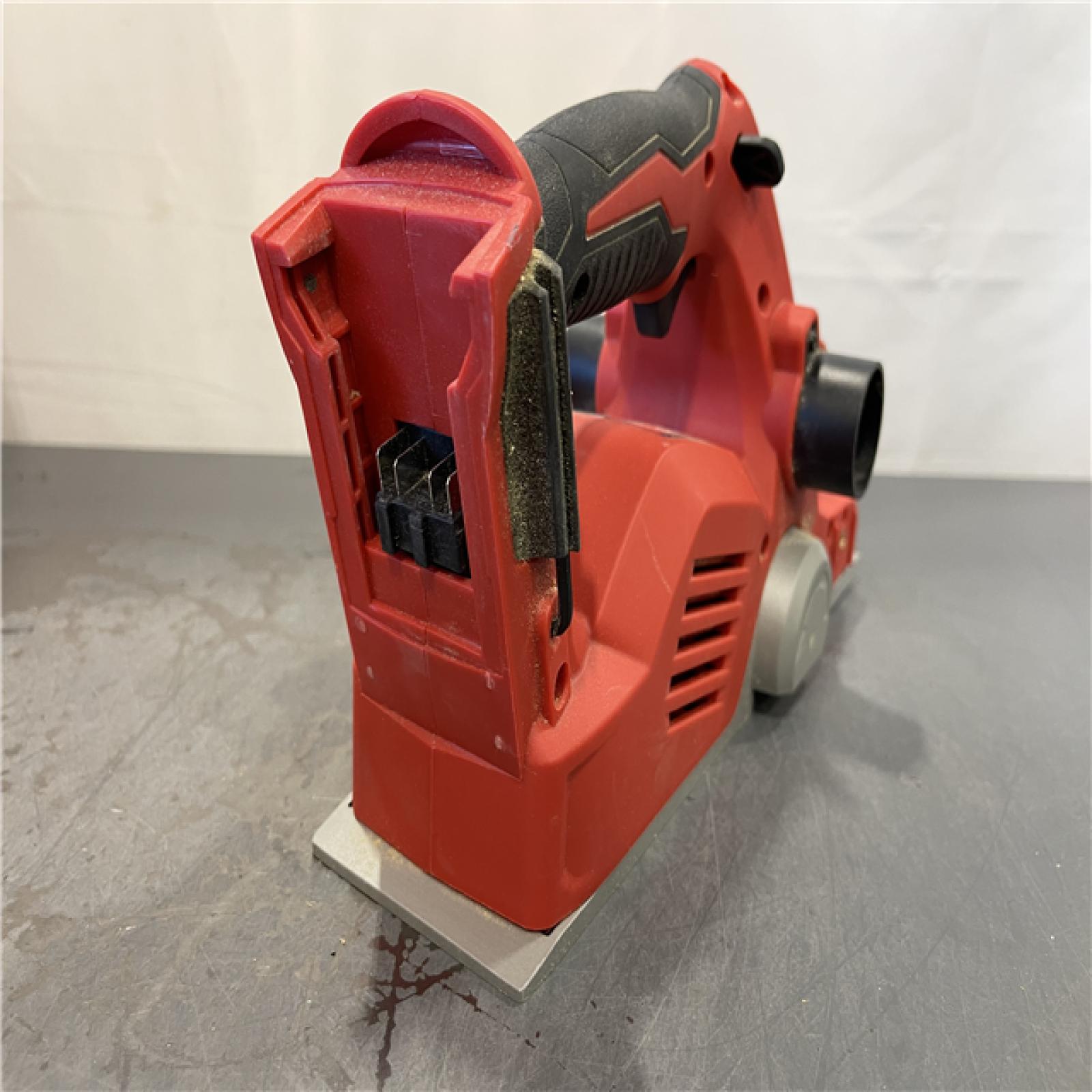 AS-IS - Milwaukee M18 18V Lithium-Ion Cordless 3-1/4 in. Planer