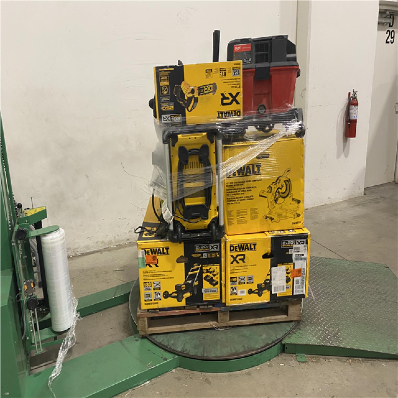 Dallas Location - As-Is Tool Pallet